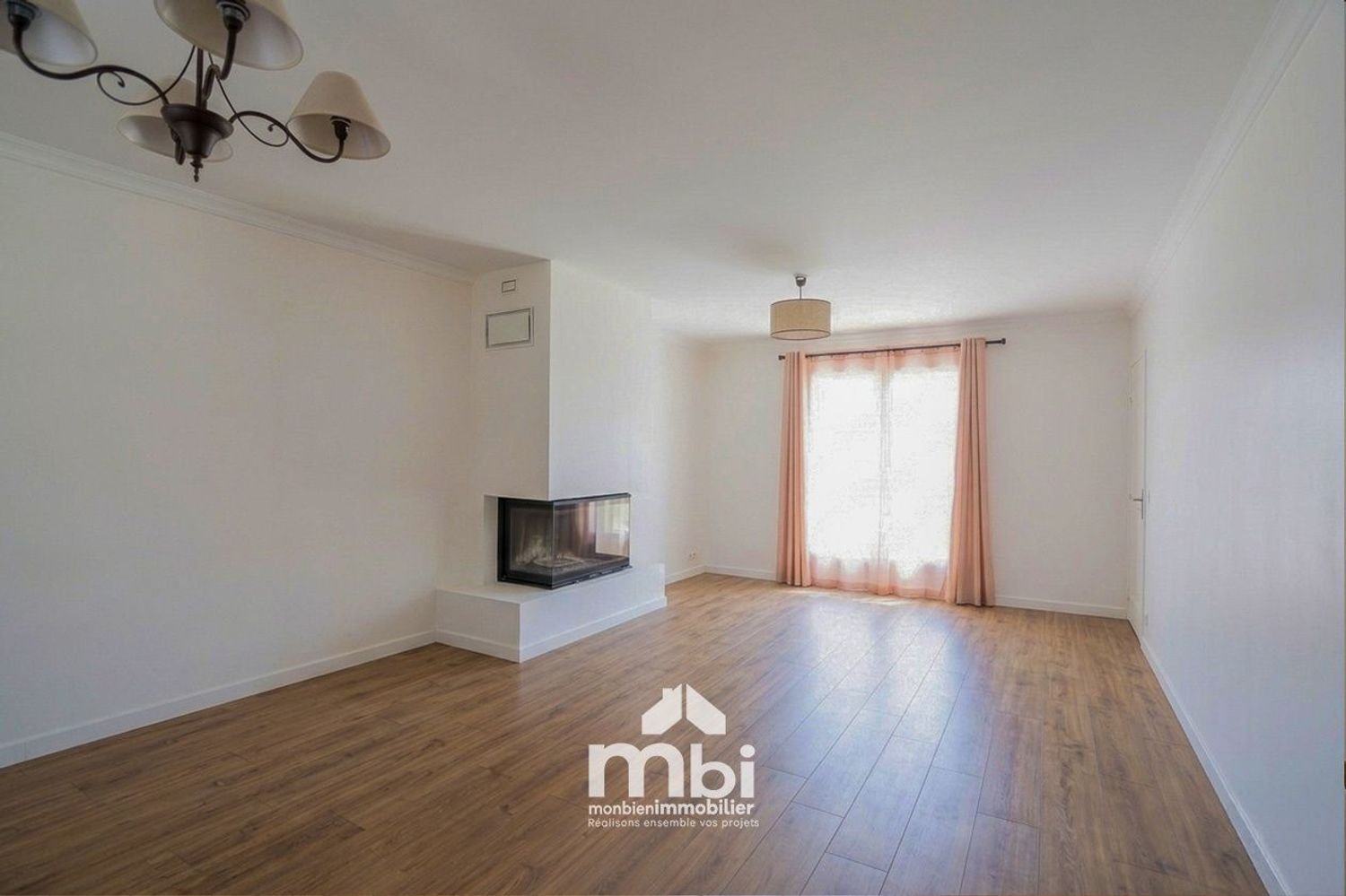 Maison à vendre, 90m², Moussy-le-Neuf