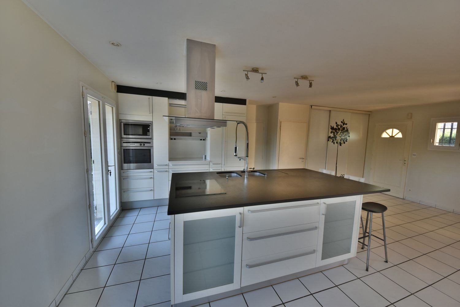 Maison à vendre, 180m², Saint-Pantaléon-de-Larche