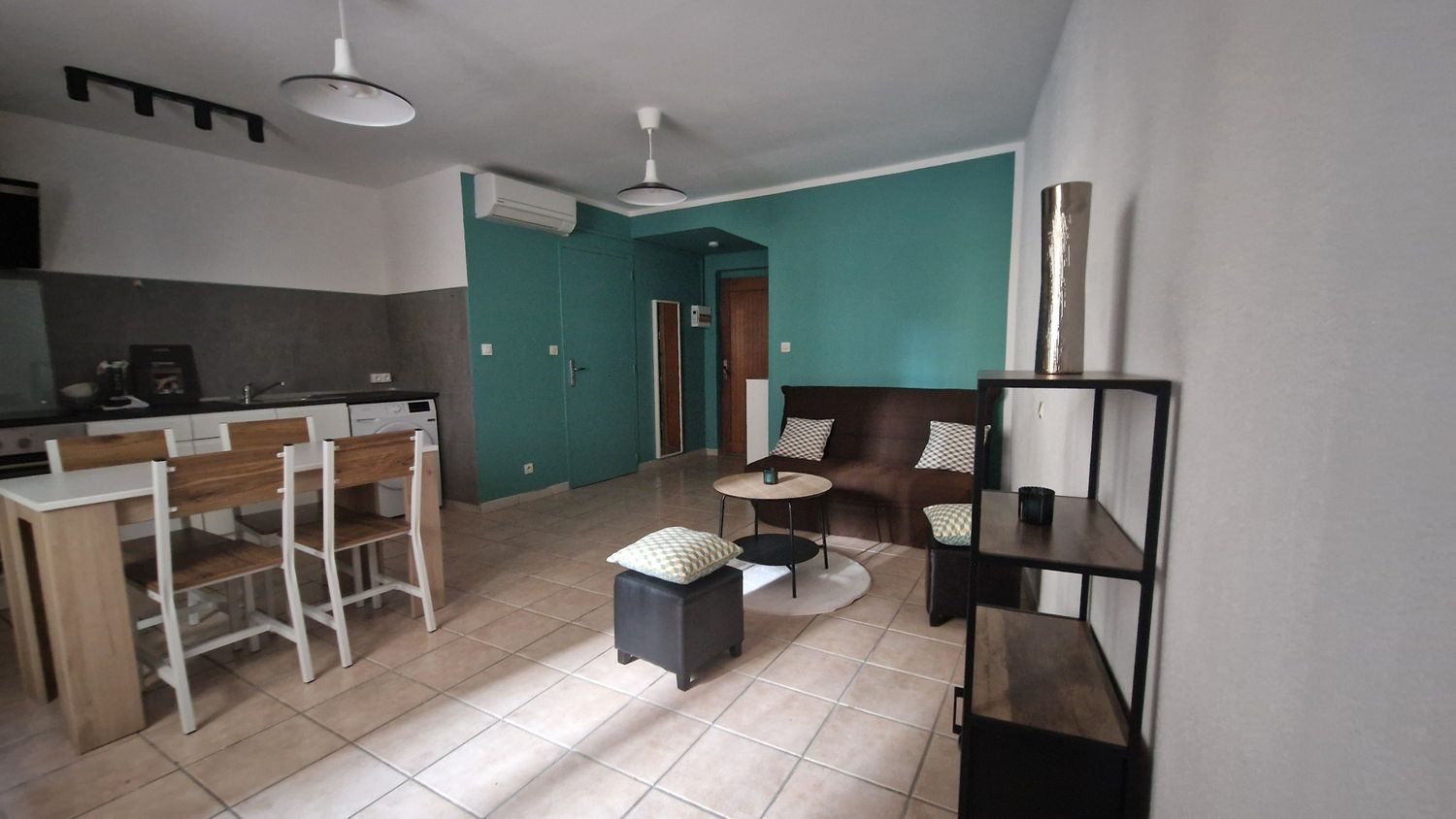 Appartement à louer, 29m², Solliès-Pont