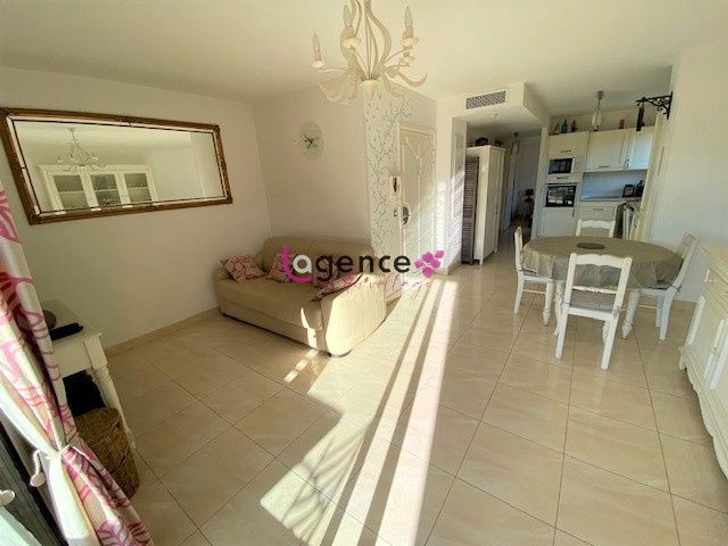 Appartement à louer, 46m², Hyères