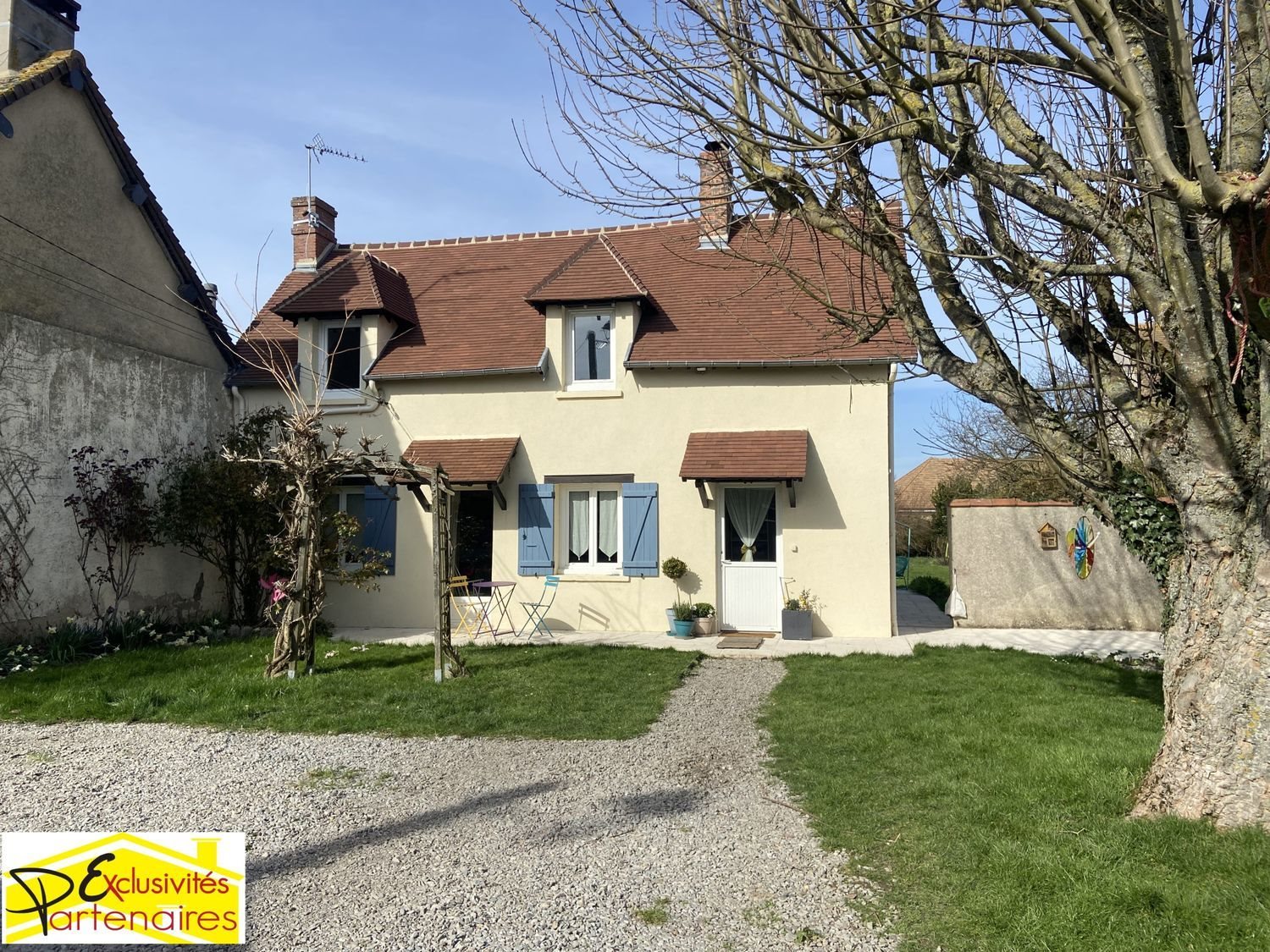 Maison à vendre, 106m², Serville