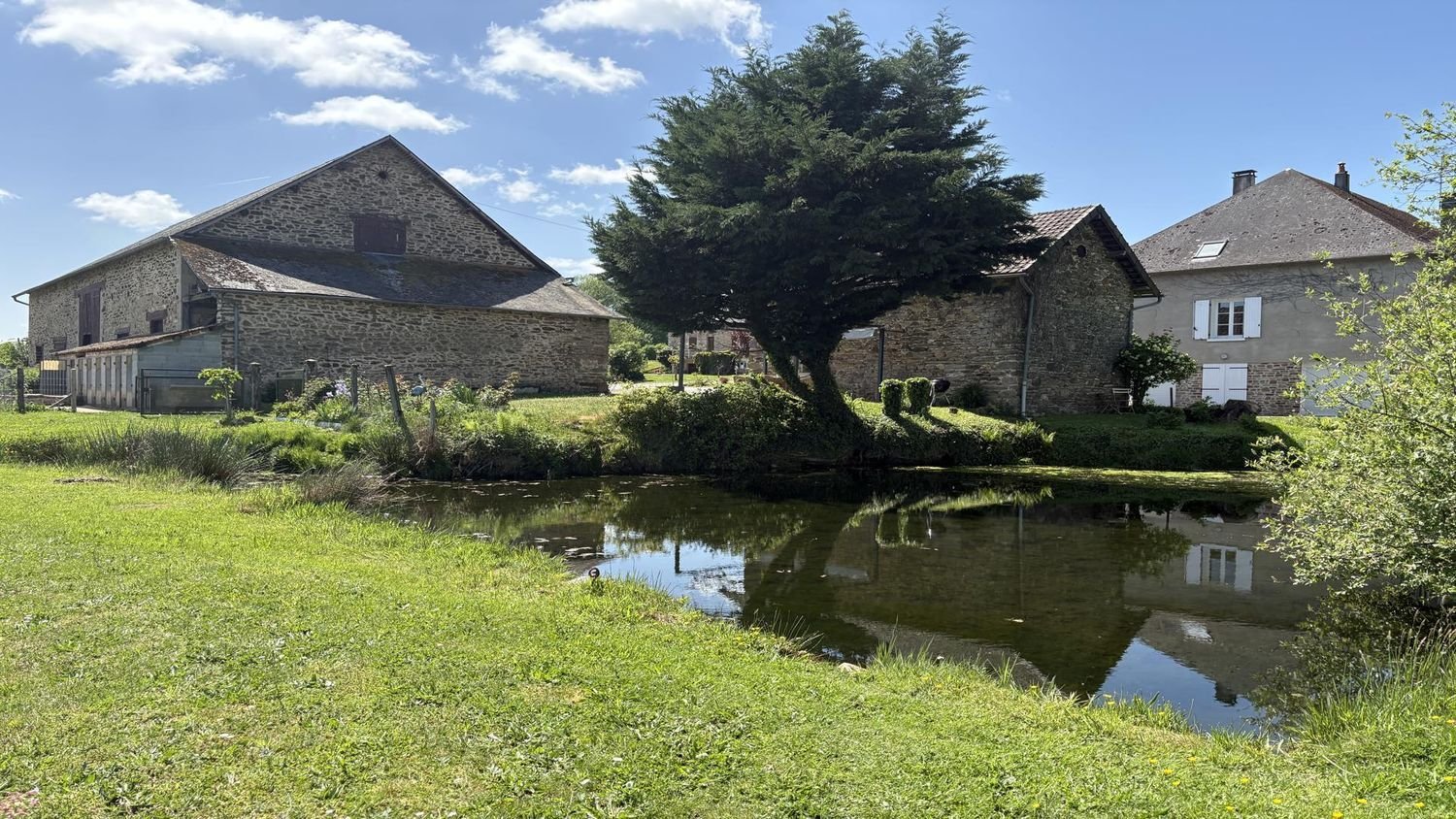 Maison à vendre, 258m², Beyssac