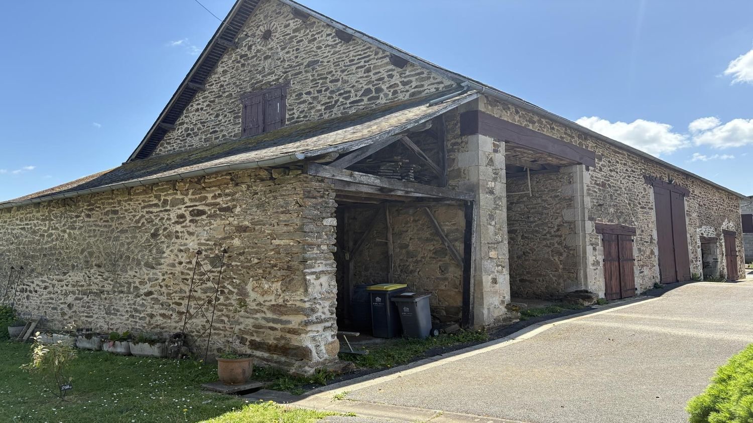 Maison à vendre, 258m², Beyssac