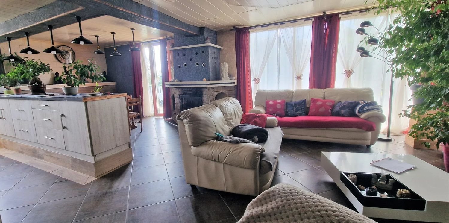 Maison à vendre, 195m², Chatte