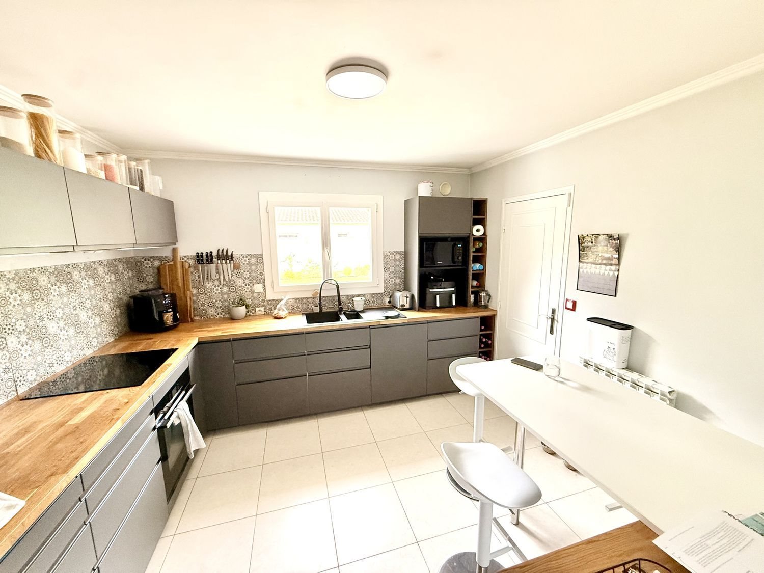 Maison à vendre, 160m², Saint-Léger-les-Vignes