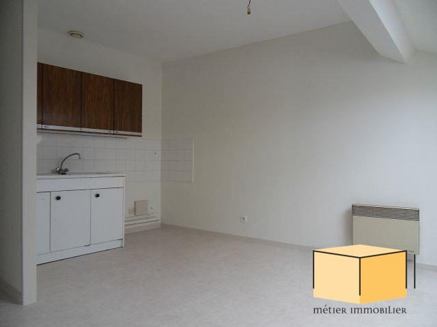Appartement à louer, 32m², Belley