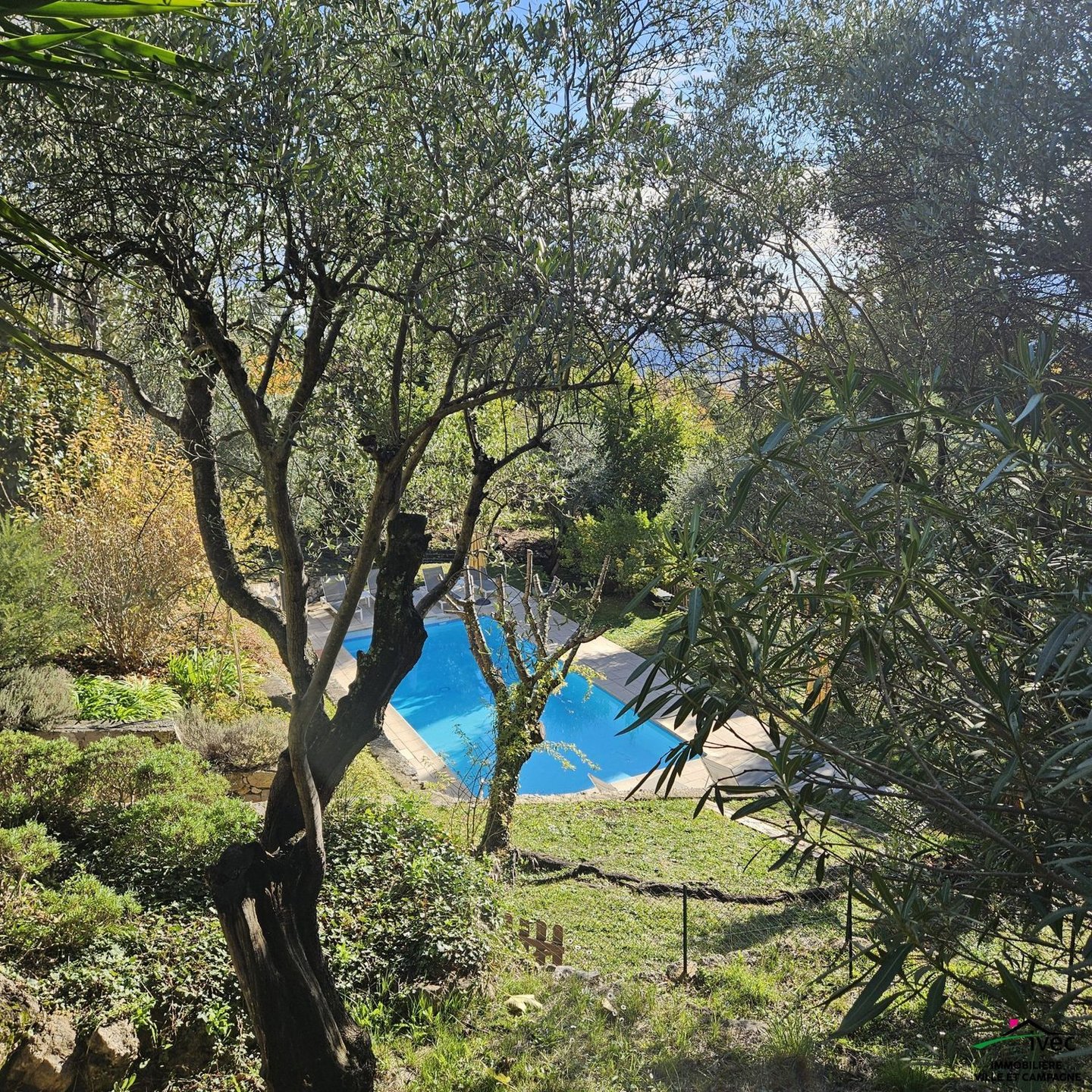 Maison à vendre, 205m², Châteauneuf-Grasse