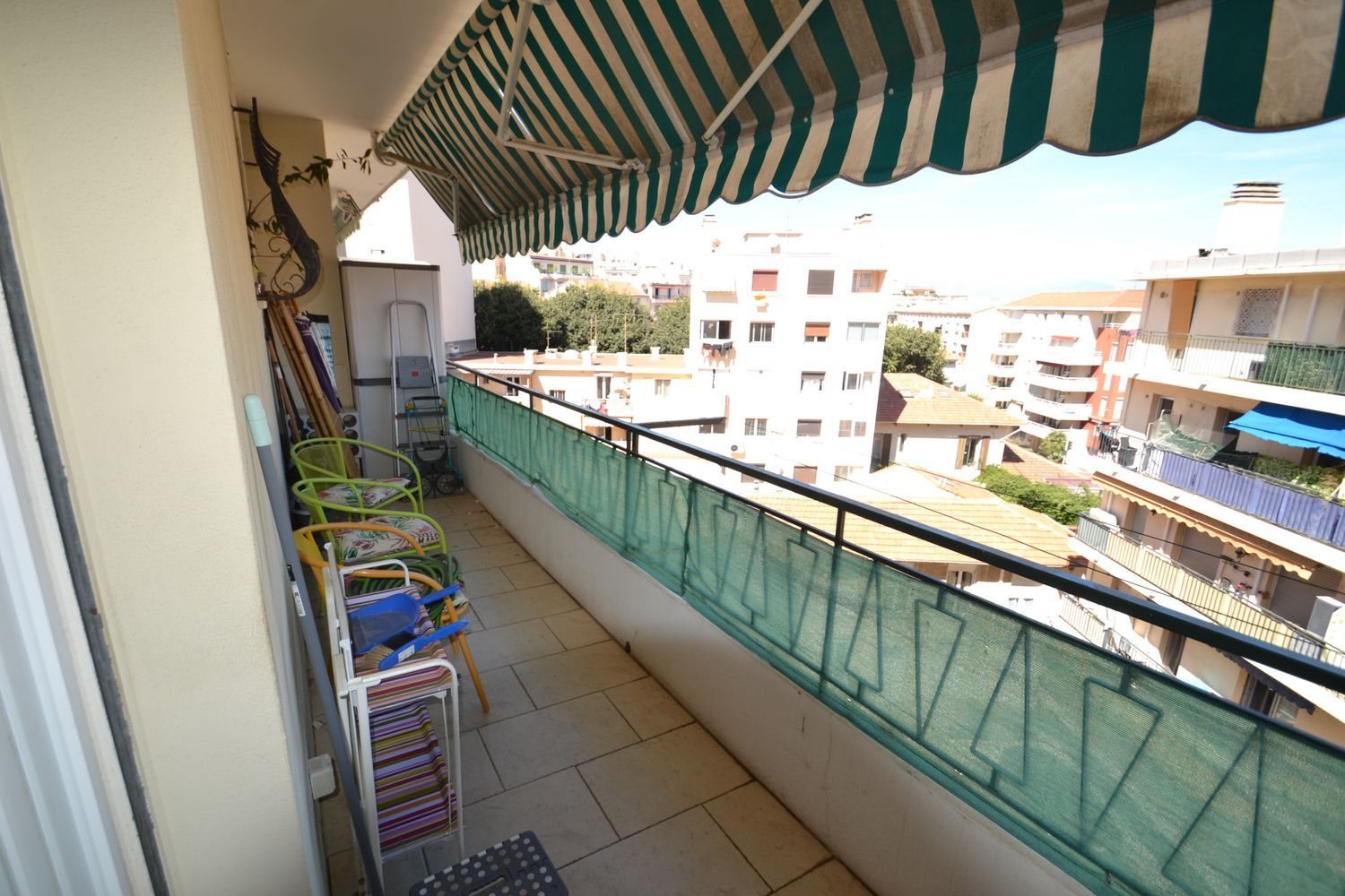 Appartement à louer, 76m², Antibes