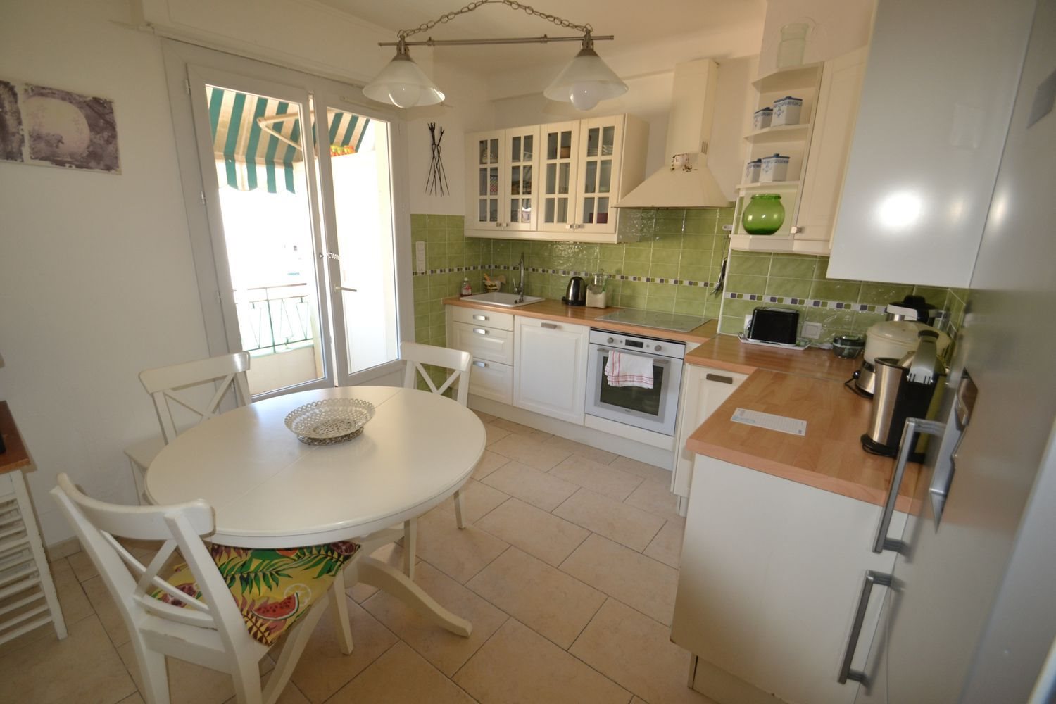 Appartement à louer, 76m², Antibes