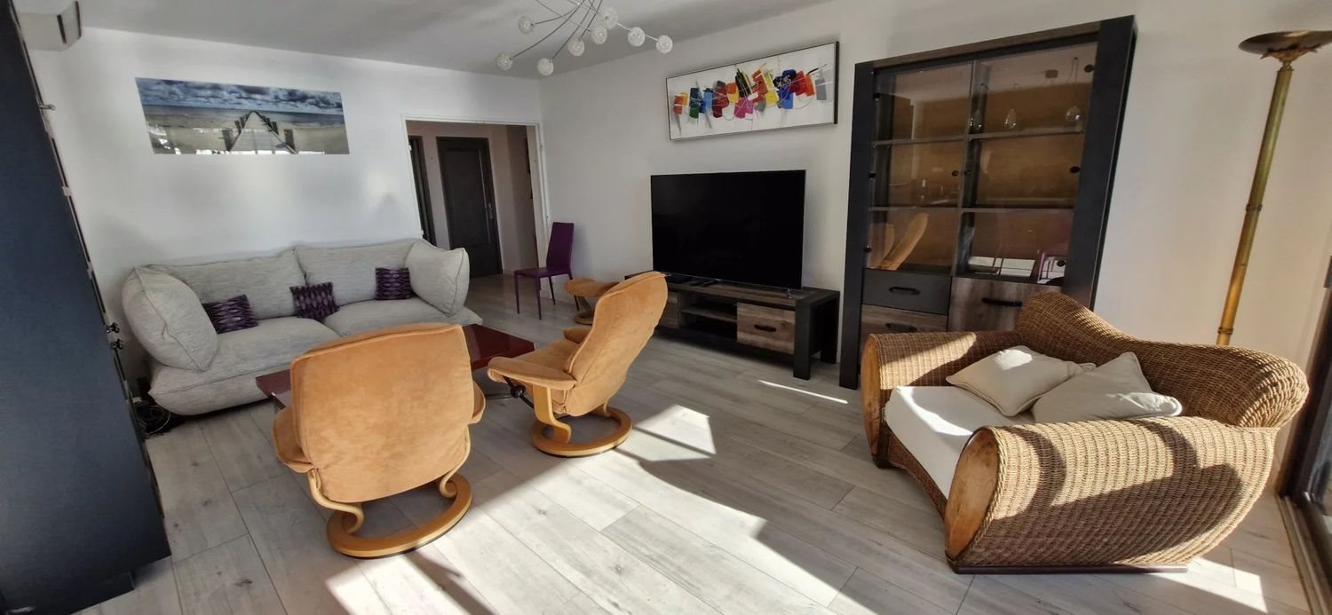 Appartement à louer, 91m², Bandol