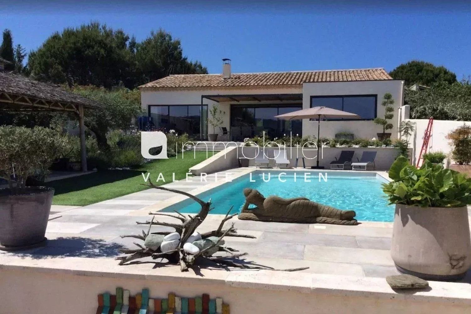 Maison à louer, 200m², Saint-Rémy-de-Provence