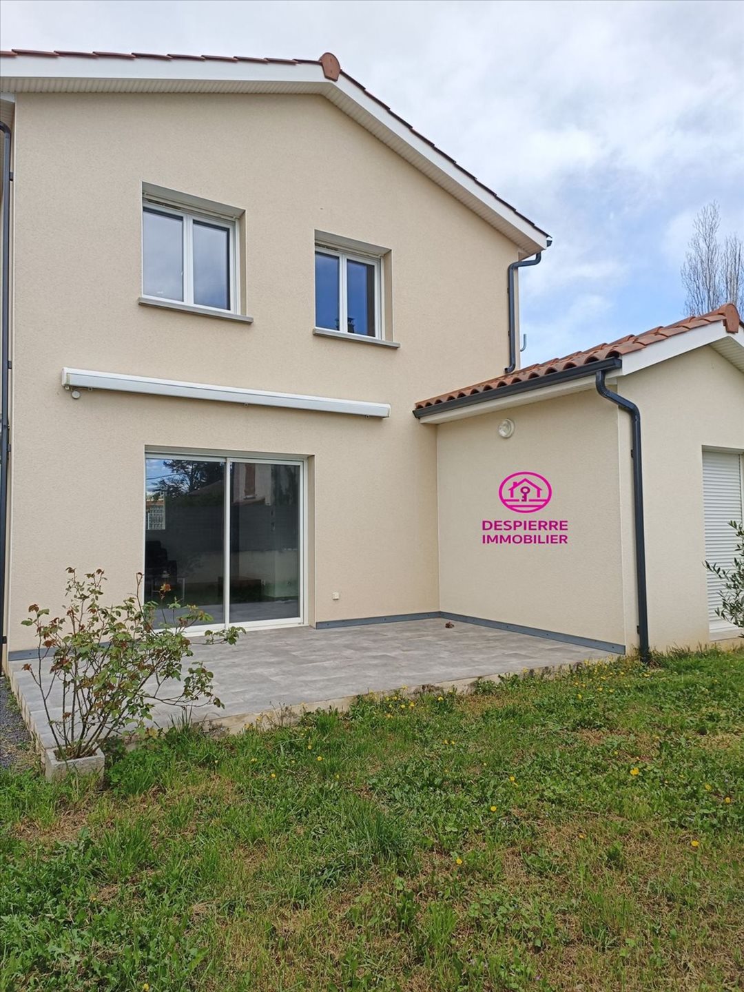 Maison à vendre, 94m², Roussillon
