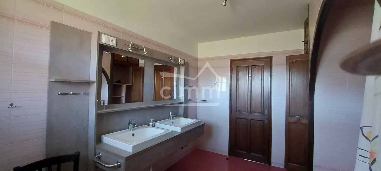 Maison à vendre, 400m², La Motte-du-Caire