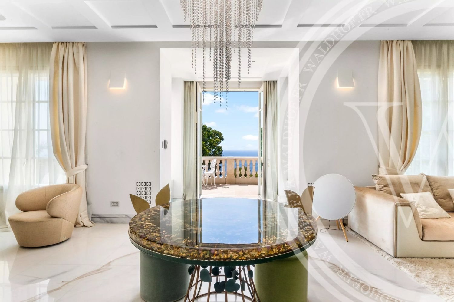 Maison à vendre, 400m², Roquebrune-Cap-Martin