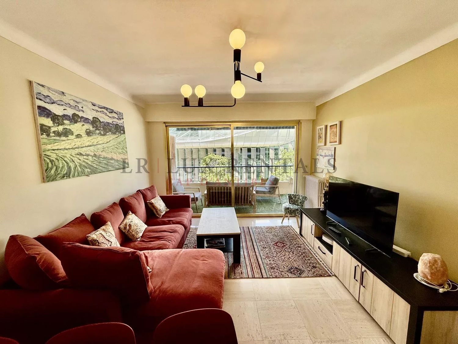 Appartement à louer, 62m², Antibes