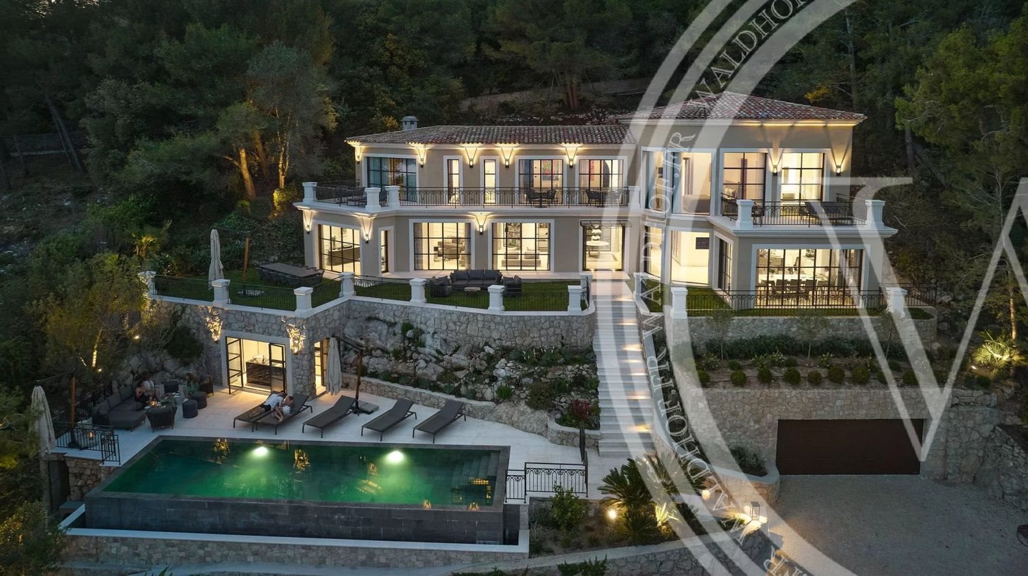Maison à louer, 445m², Villefranche-sur-Mer