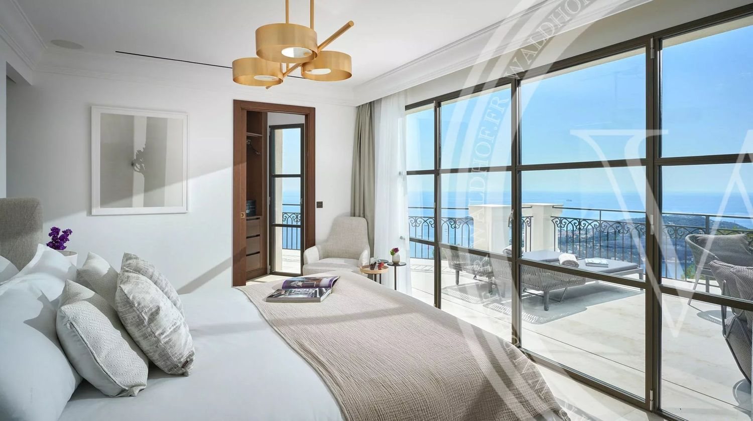 Maison à louer, 445m², Villefranche-sur-Mer