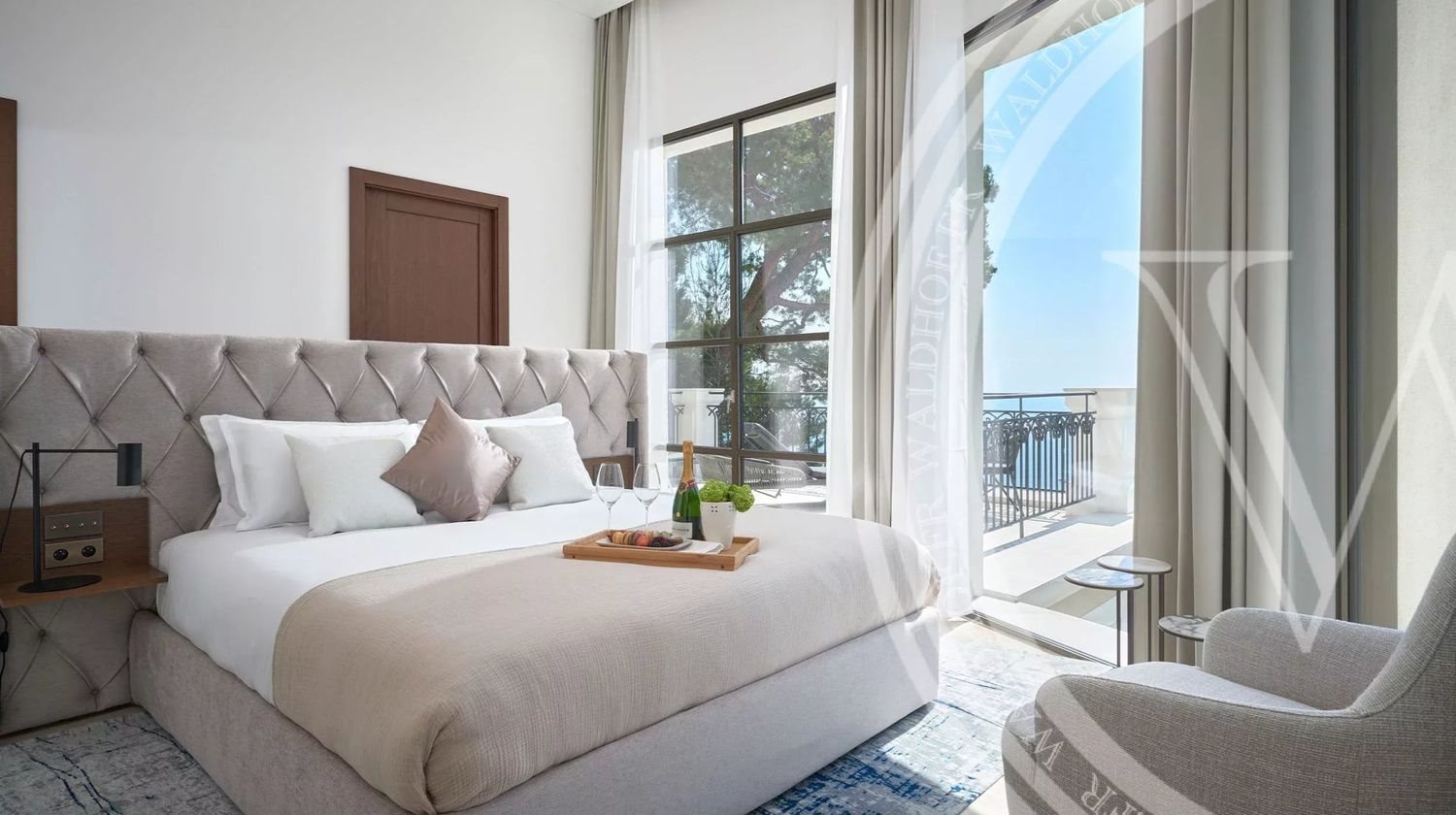 Maison à louer, 445m², Villefranche-sur-Mer