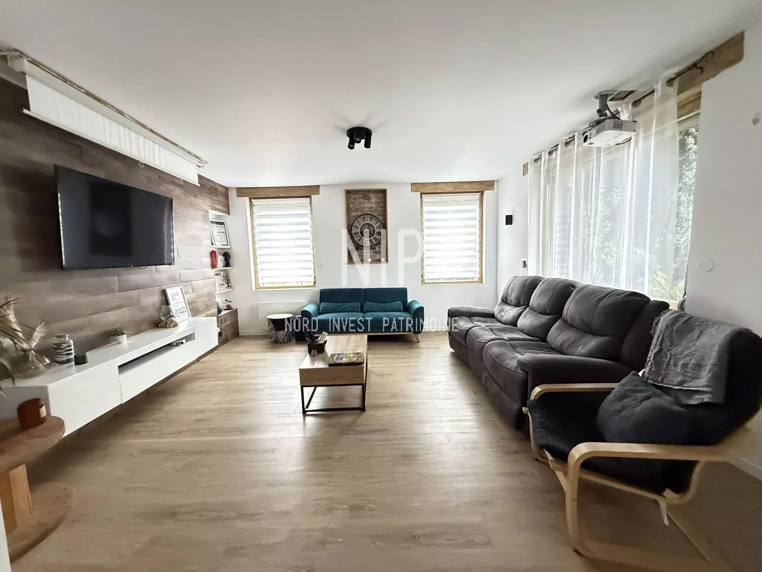 Maison à vendre, 168m², Château-l'Abbaye