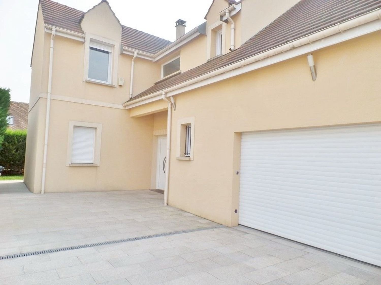 Maison à louer, 196m², Osny