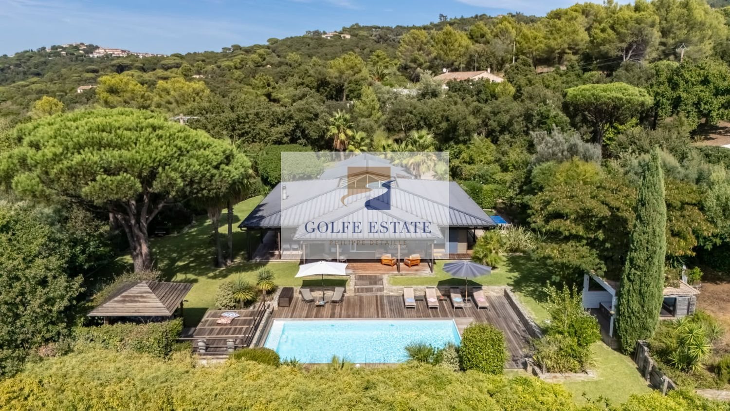 Maison à vendre, 196m², La Croix-Valmer