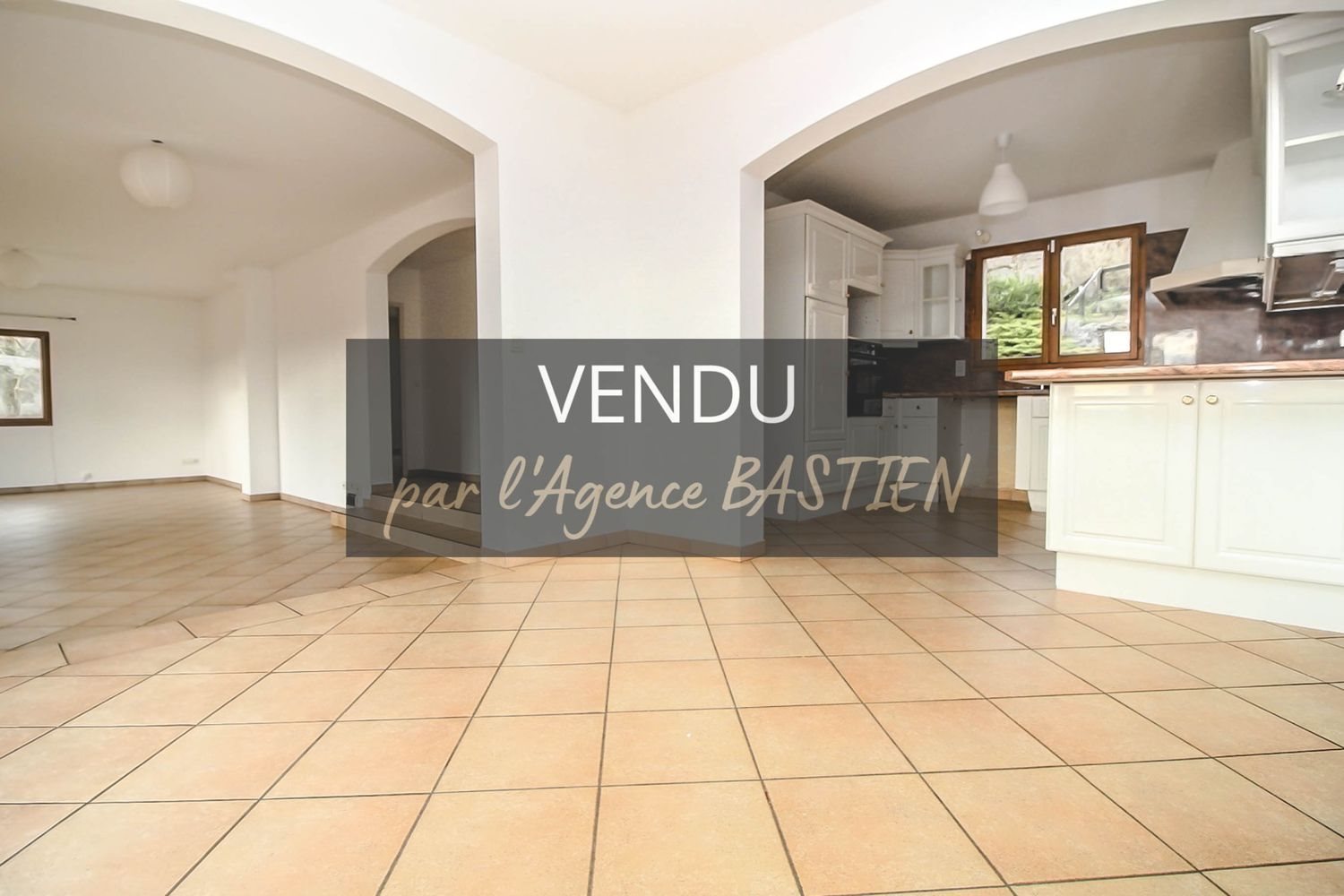 Maison à vendre, 167m², Péron