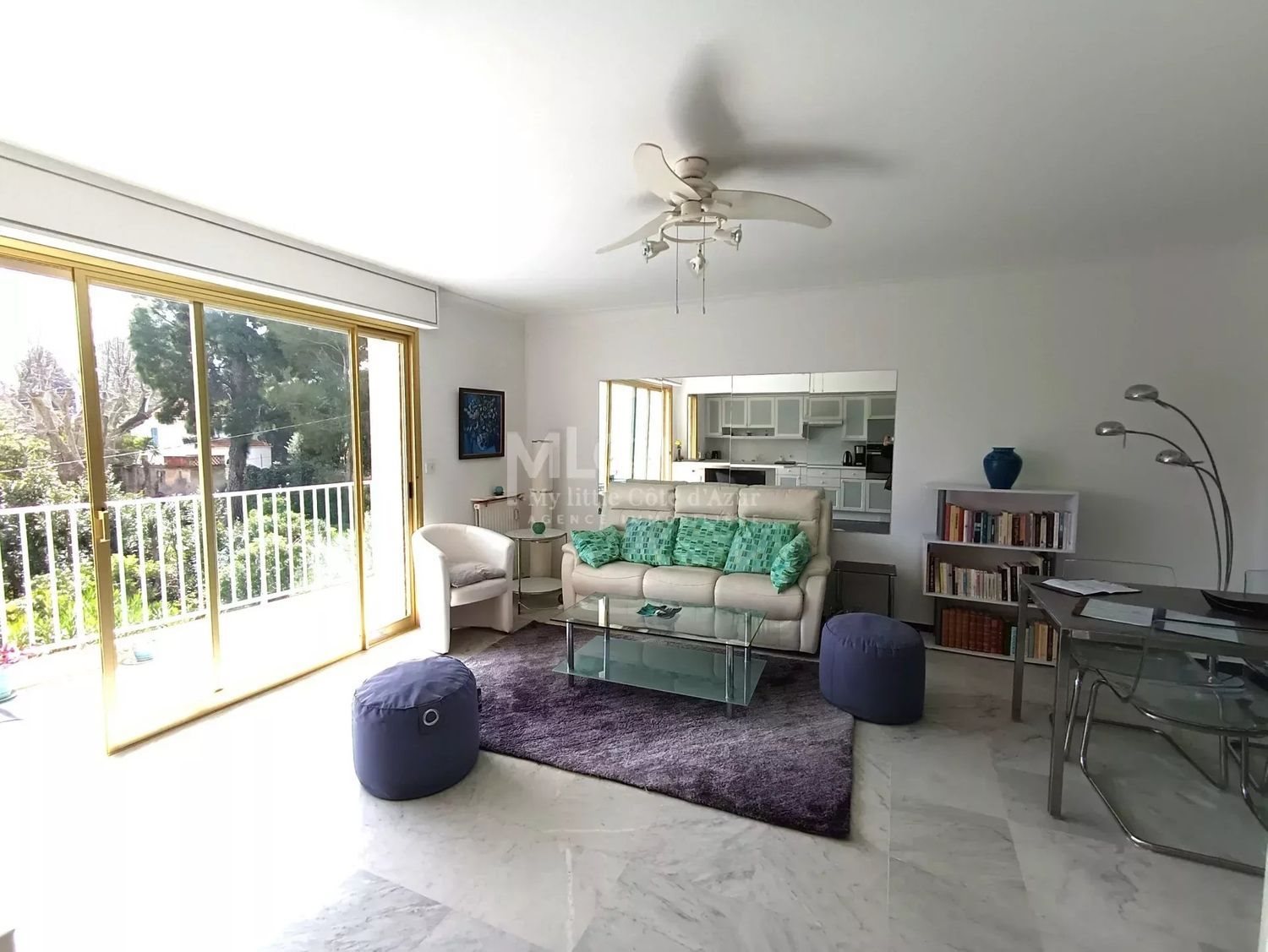Appartement à louer, 63m², Antibes