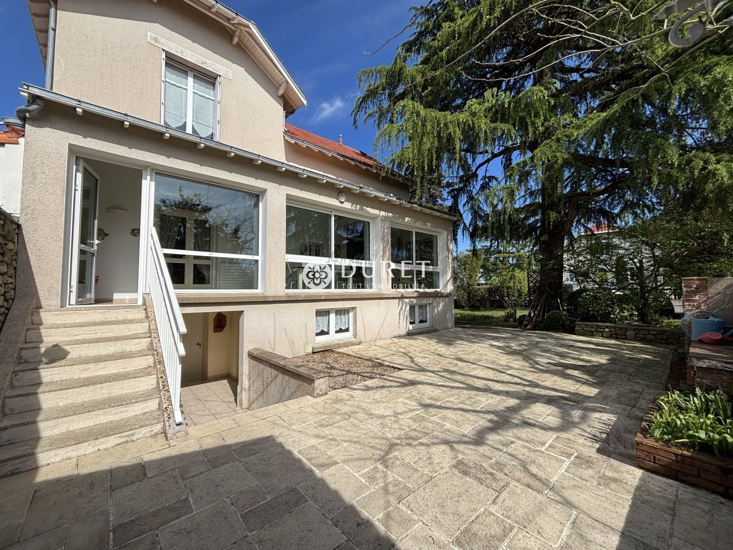 Maison à vendre, 157m², Cugand