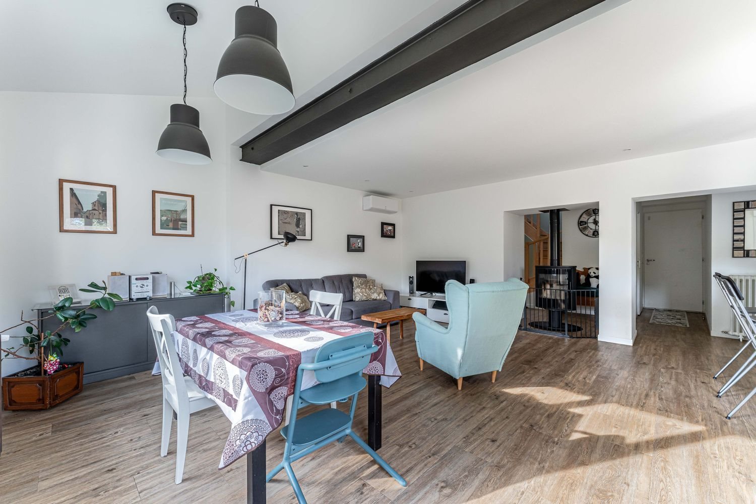 Maison à vendre, 165m², Cailloux-sur-Fontaines