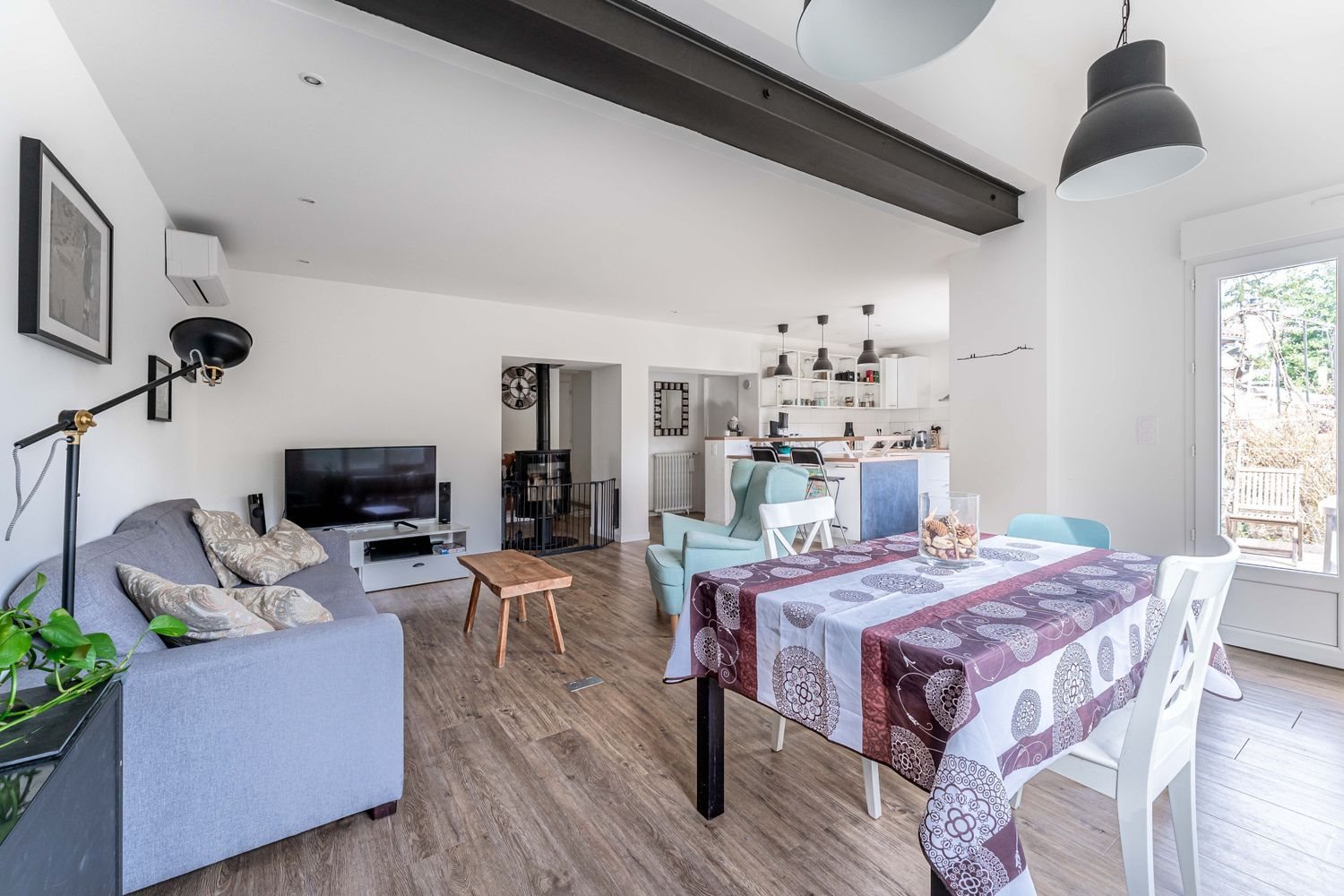 Maison à vendre, 165m², Cailloux-sur-Fontaines
