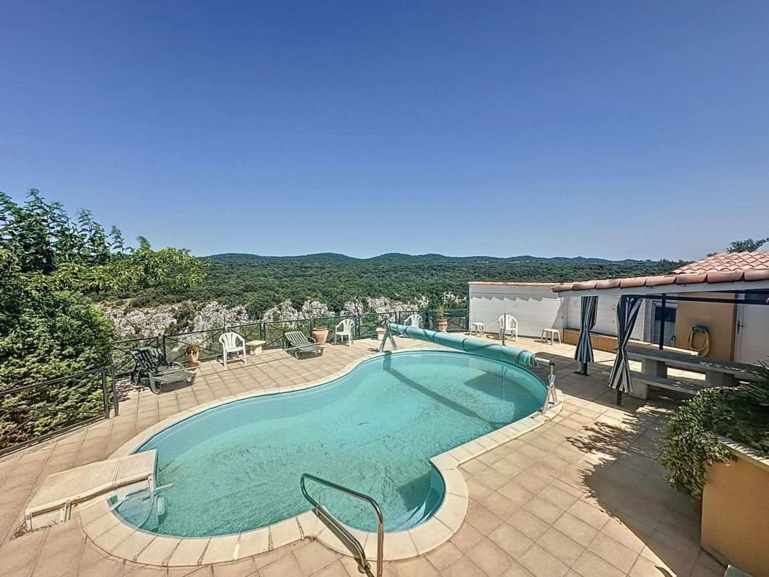 Maison à vendre, 223m², Rochefort-du-Gard