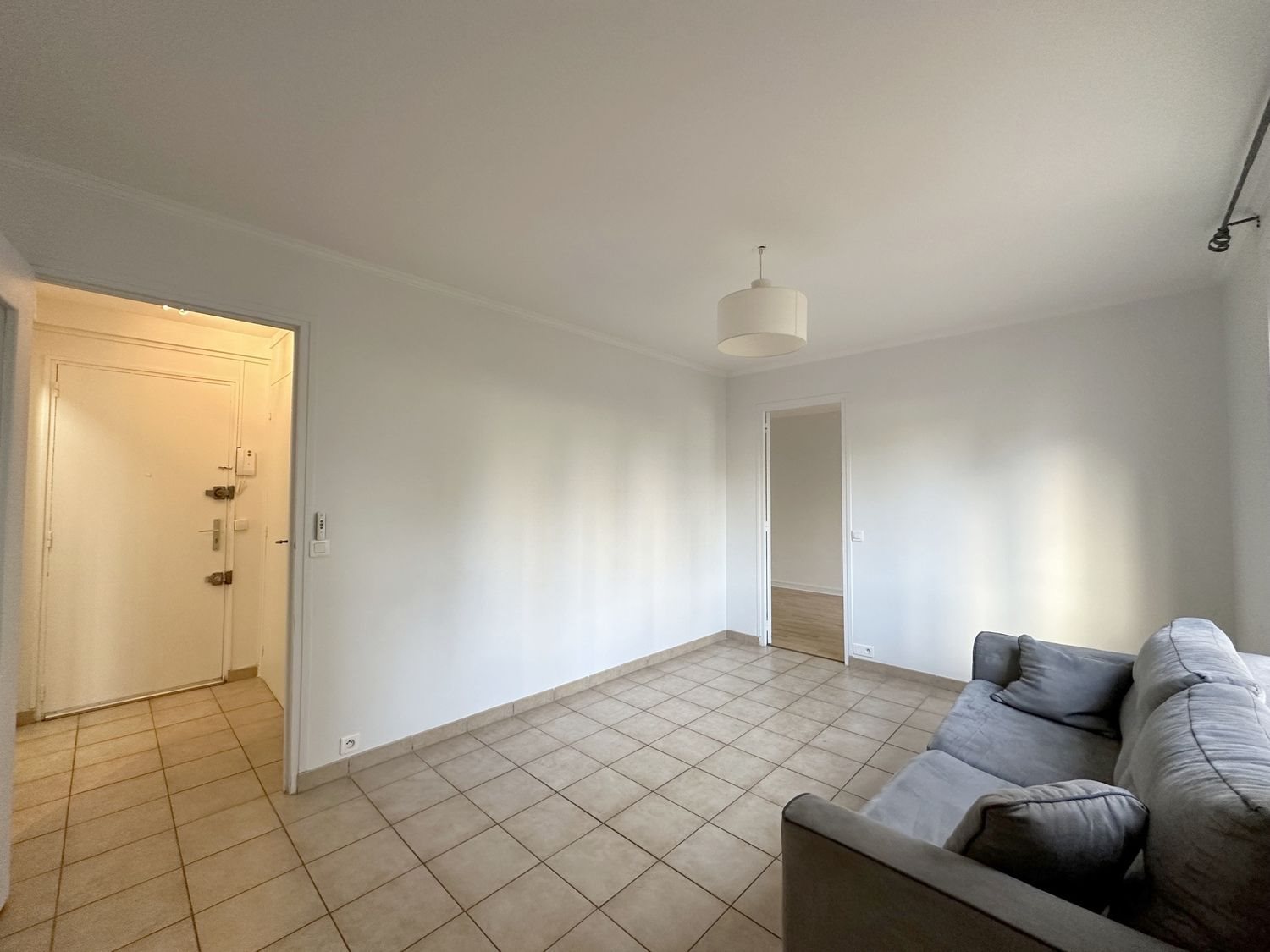 Appartement à louer, 43m², Garches