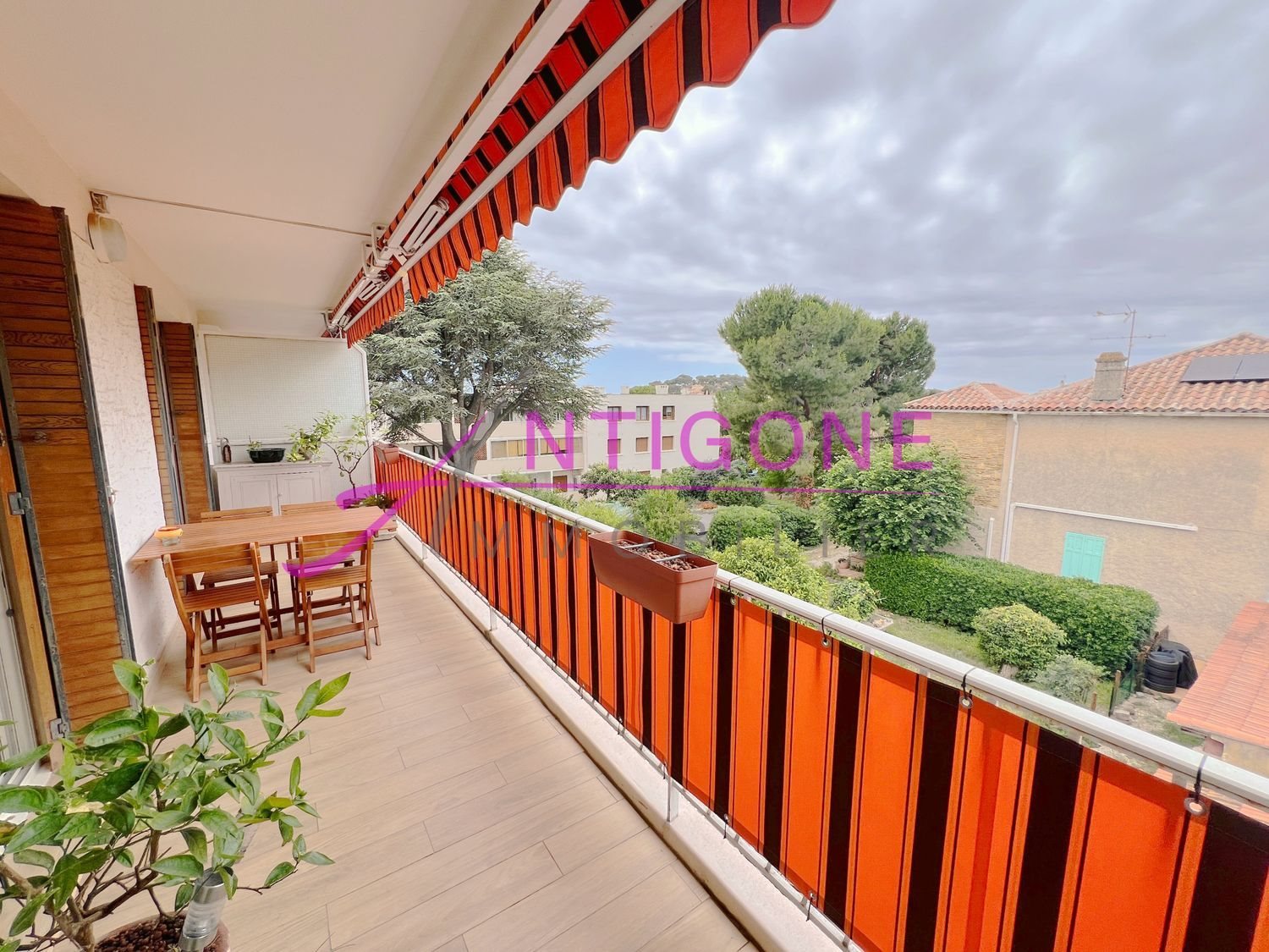 Appartement à louer, 71m², Sanary-sur-Mer