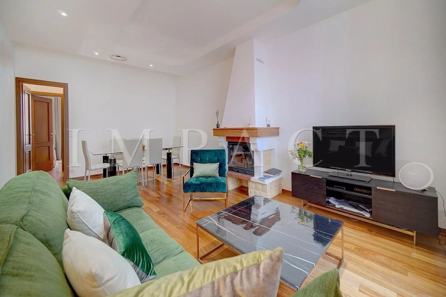 Appartement à louer, 70m², Cannes