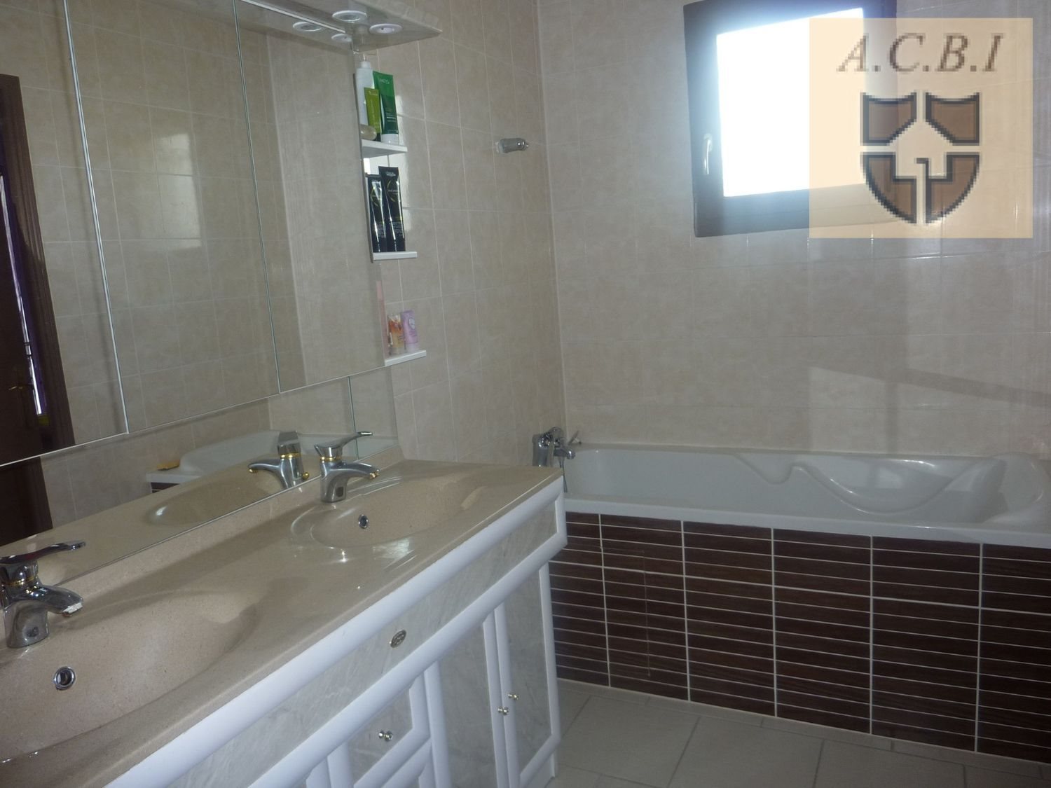Maison à vendre, 88m², Oucques
