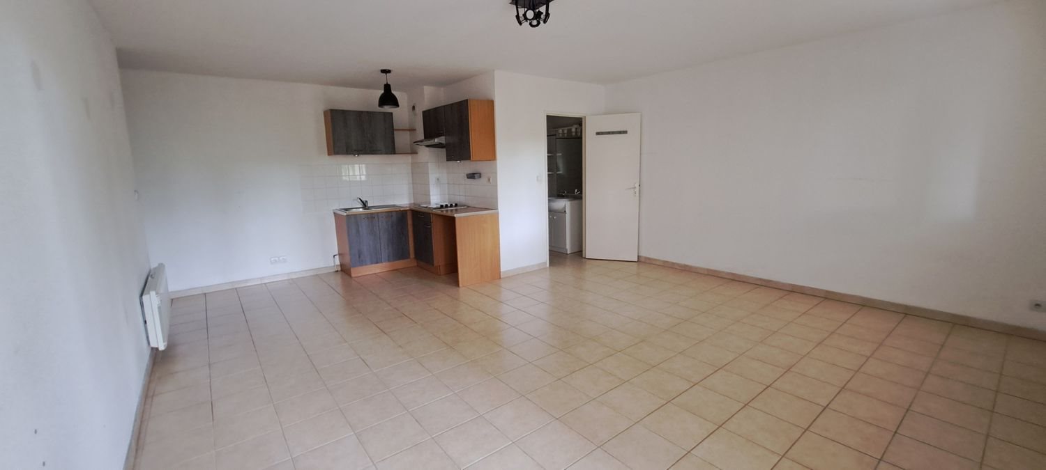 Appartement à louer, 35m², Vitrolles