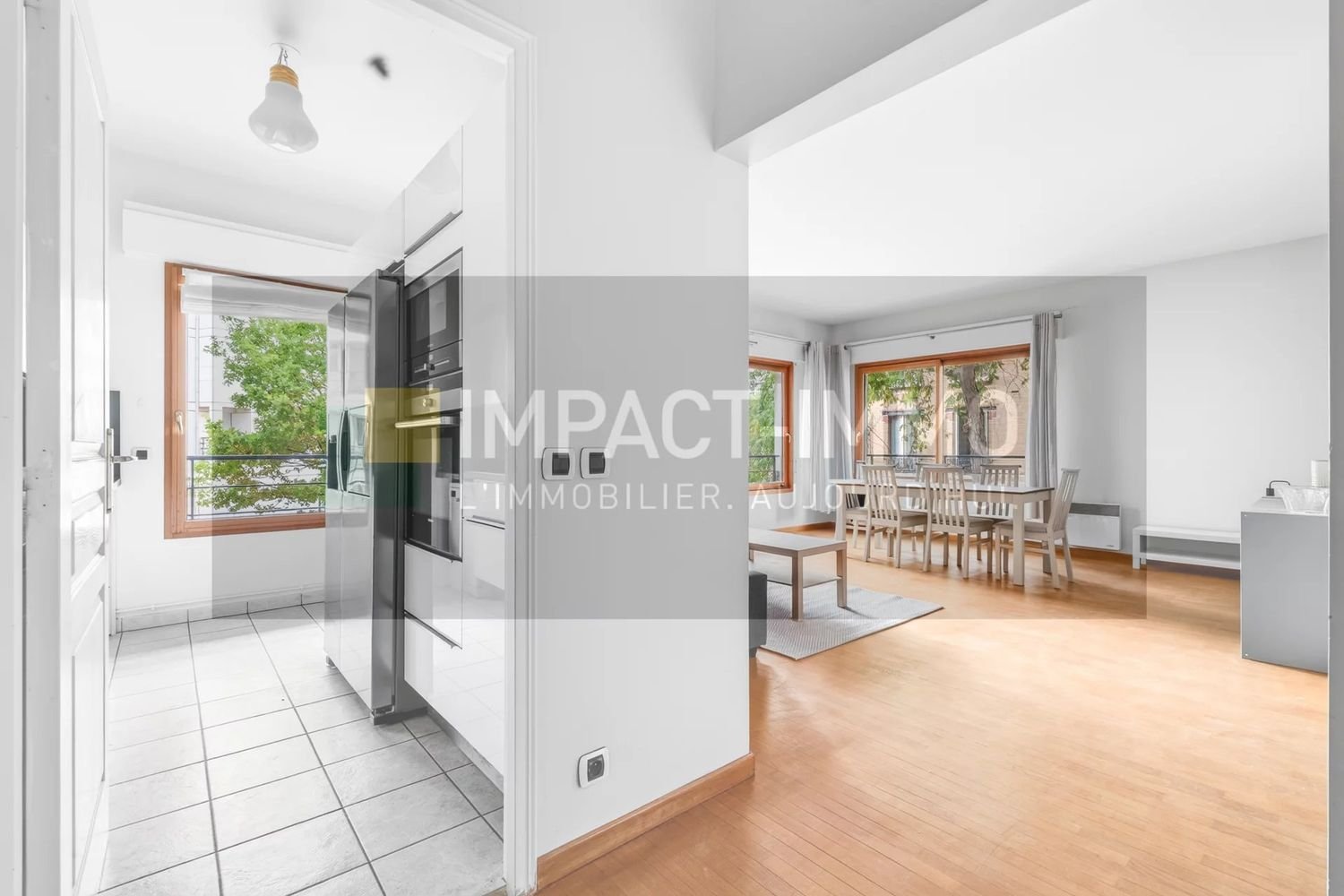 Appartement à louer, 72m², Courbevoie