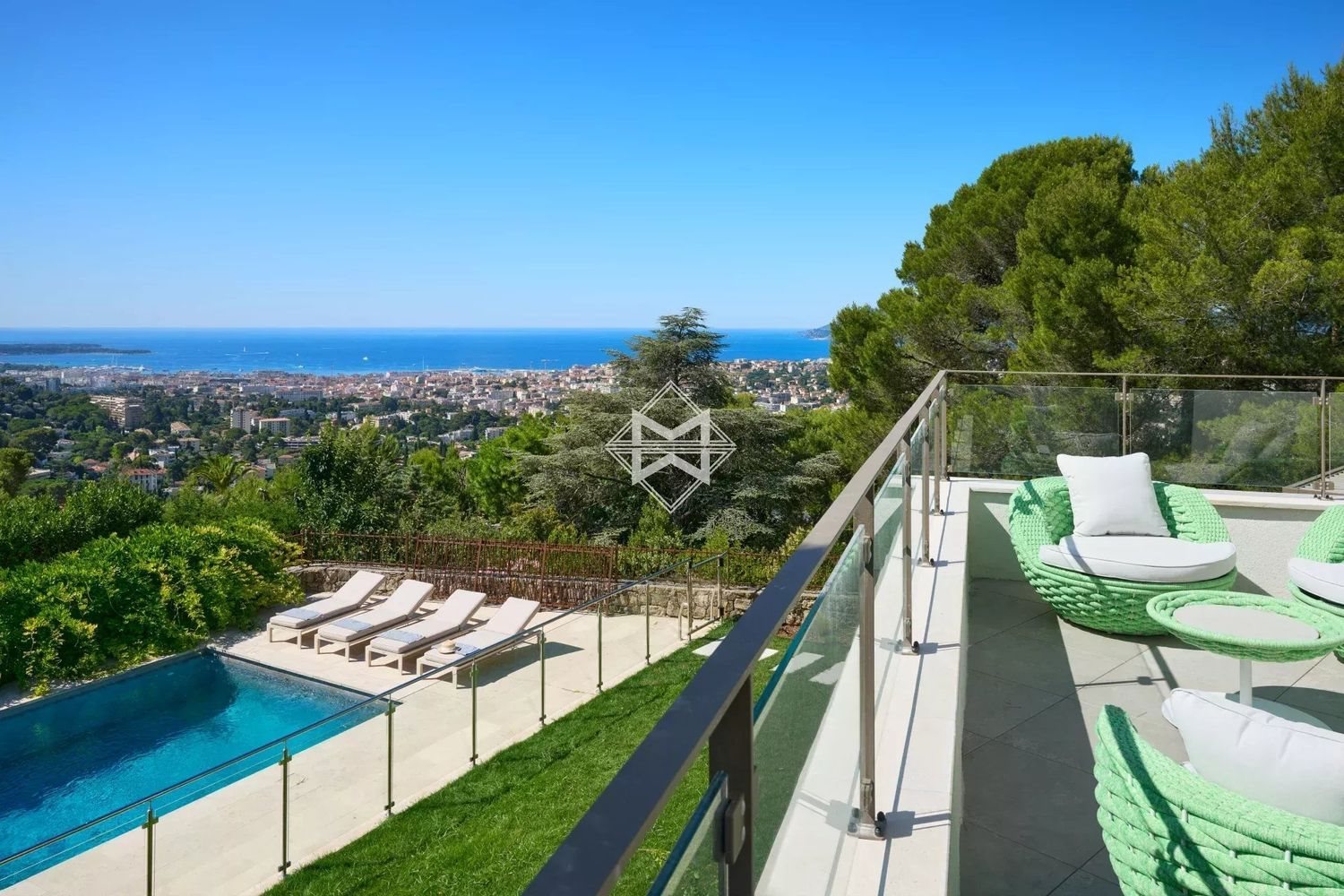 Maison à louer, 300m², Le Cannet