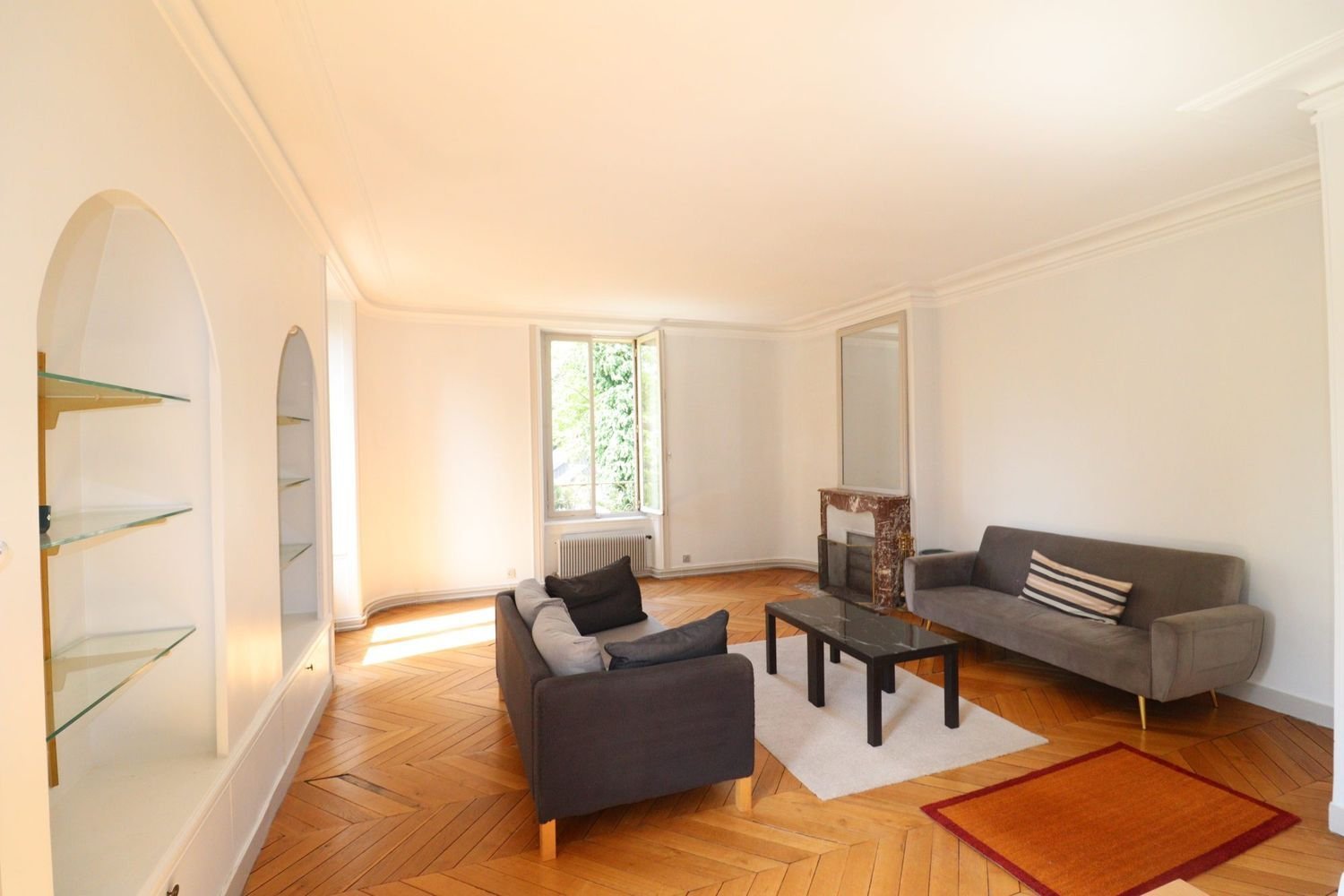 Appartement à louer, 100m², Louveciennes