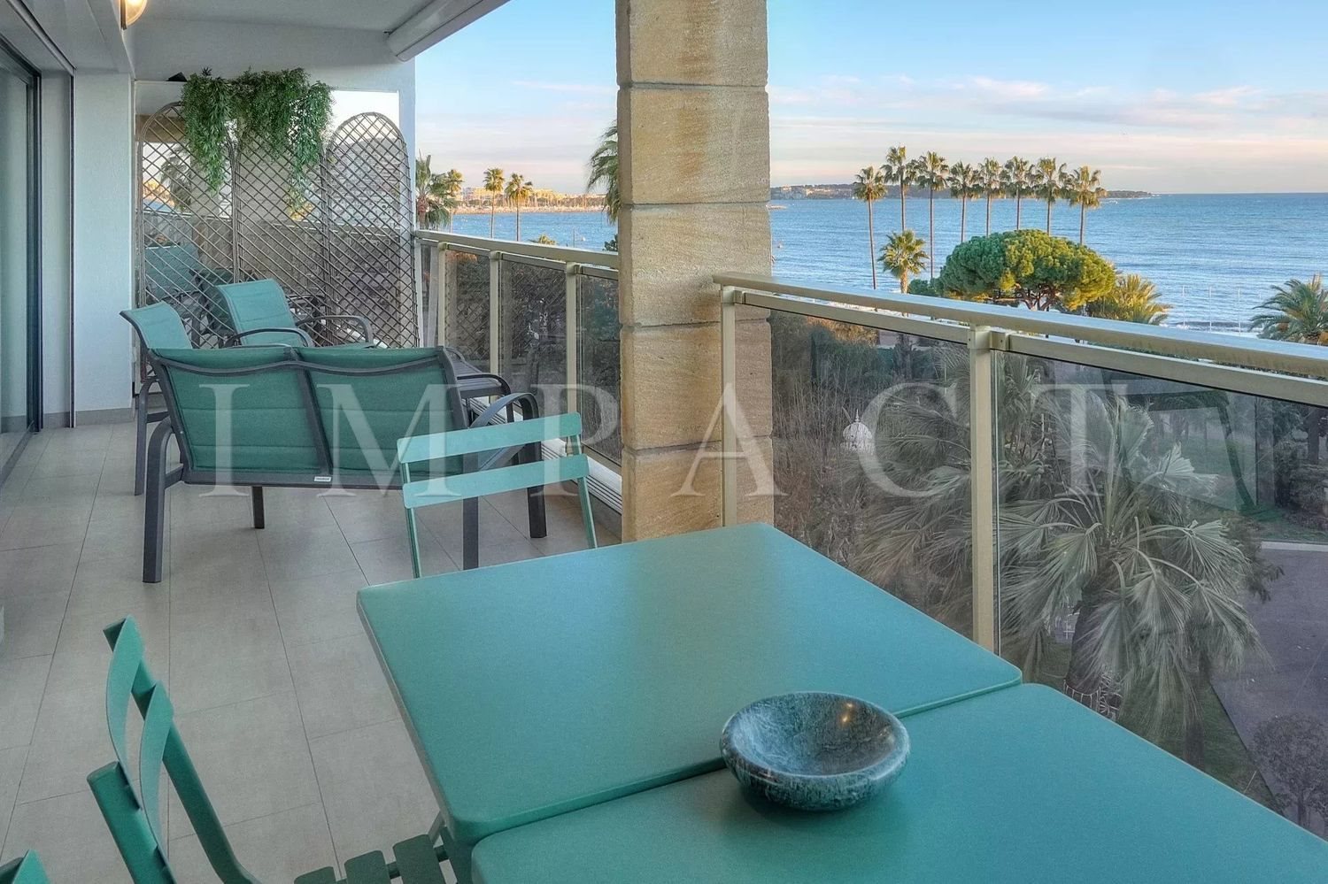 Appartement à louer, 60m², Cannes