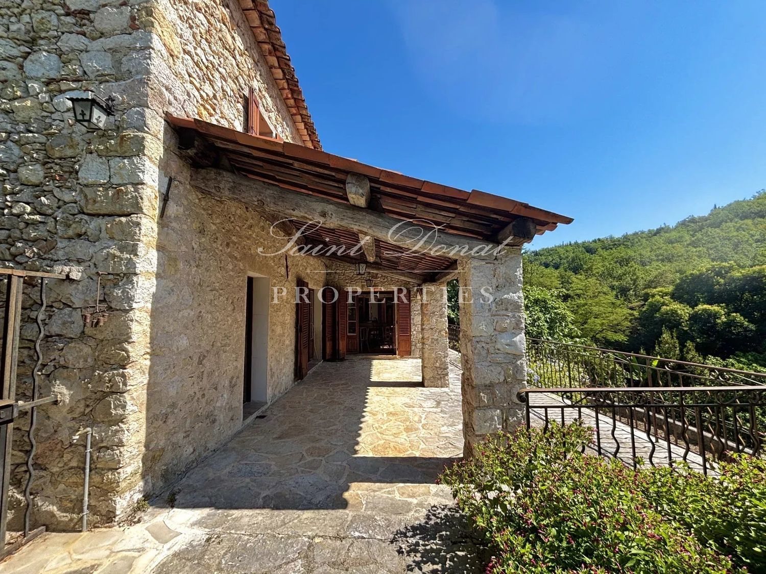 Maison à vendre, 101m², Grasse