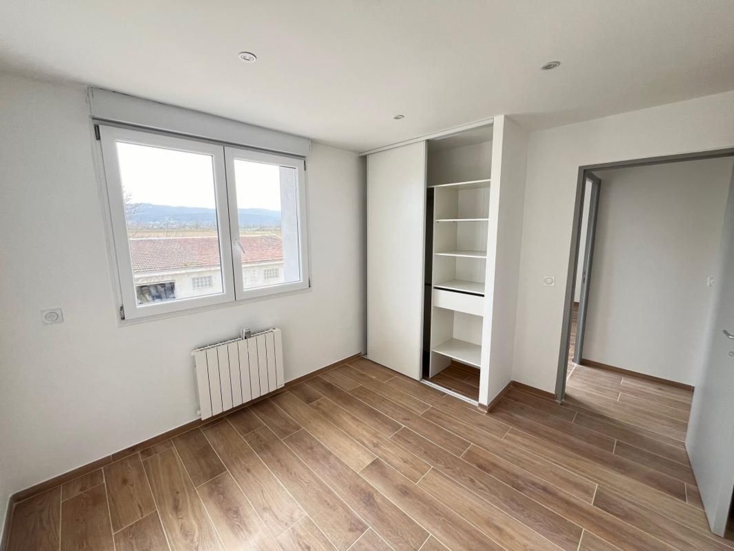 Appartement à louer, 70m², Ambronay