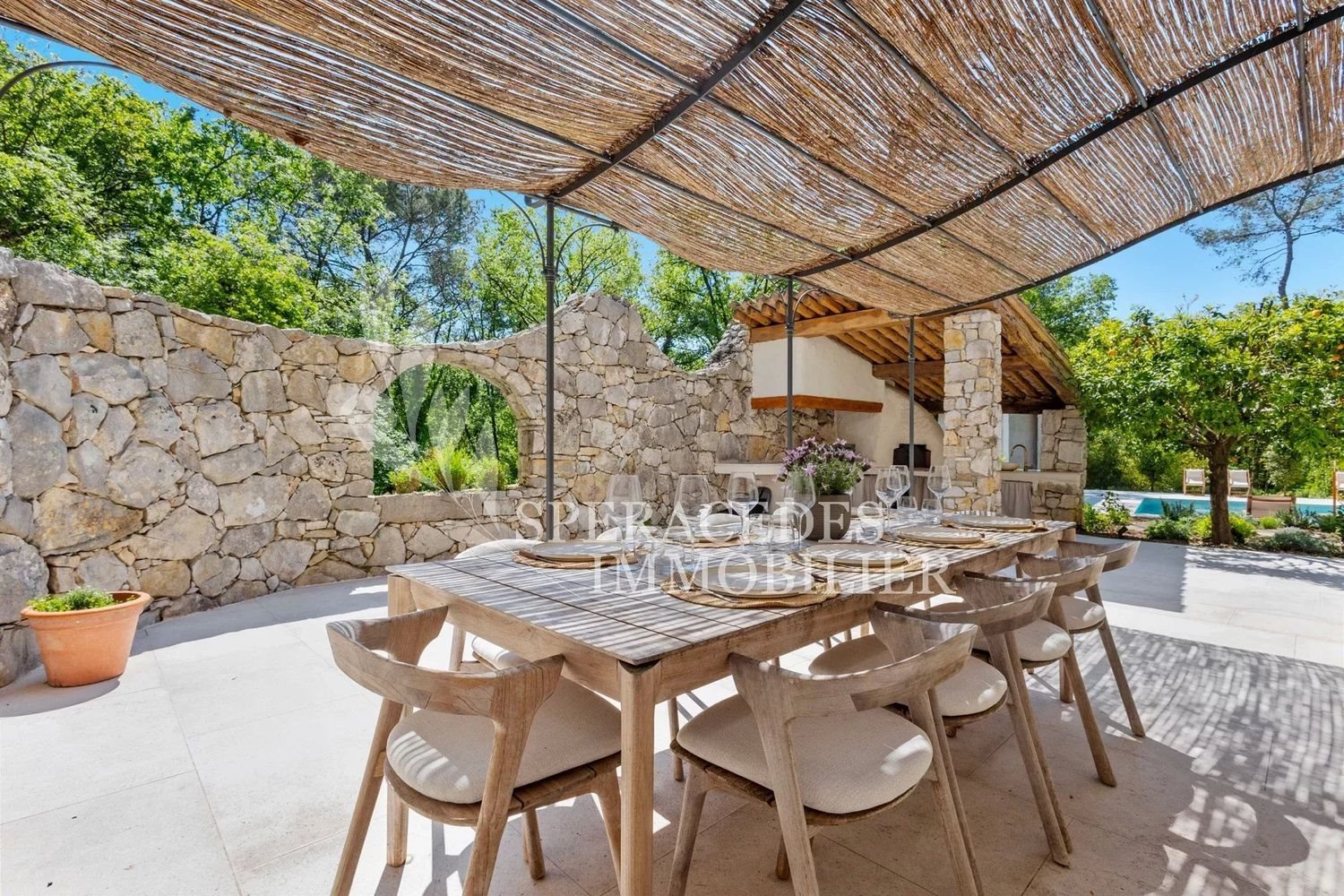 Maison à louer, 11m², Roquefort-les-Pins