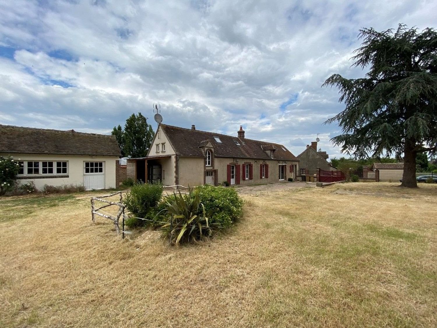 Maison à vendre, 114m², Dampierre-sur-Avre