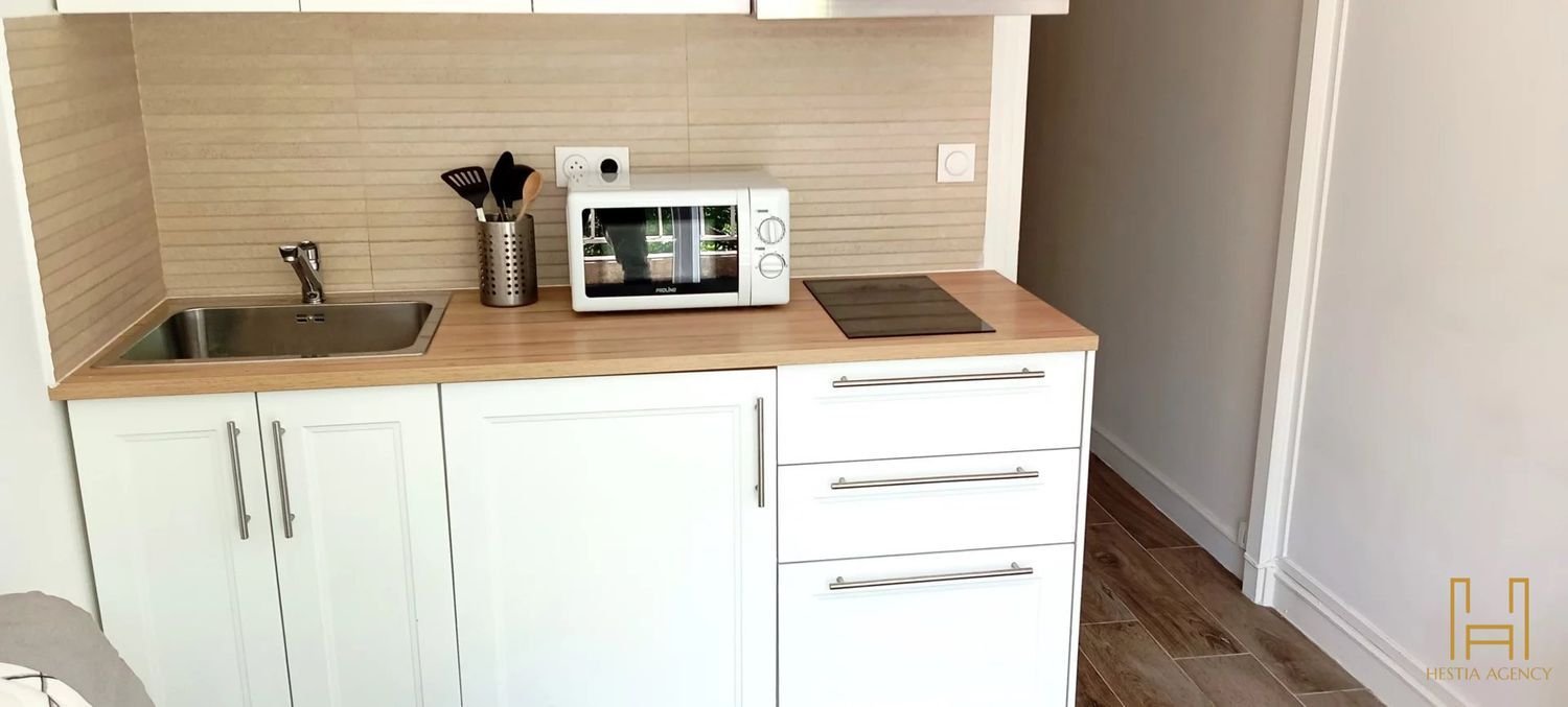 Appartement à louer, 14m², Versailles