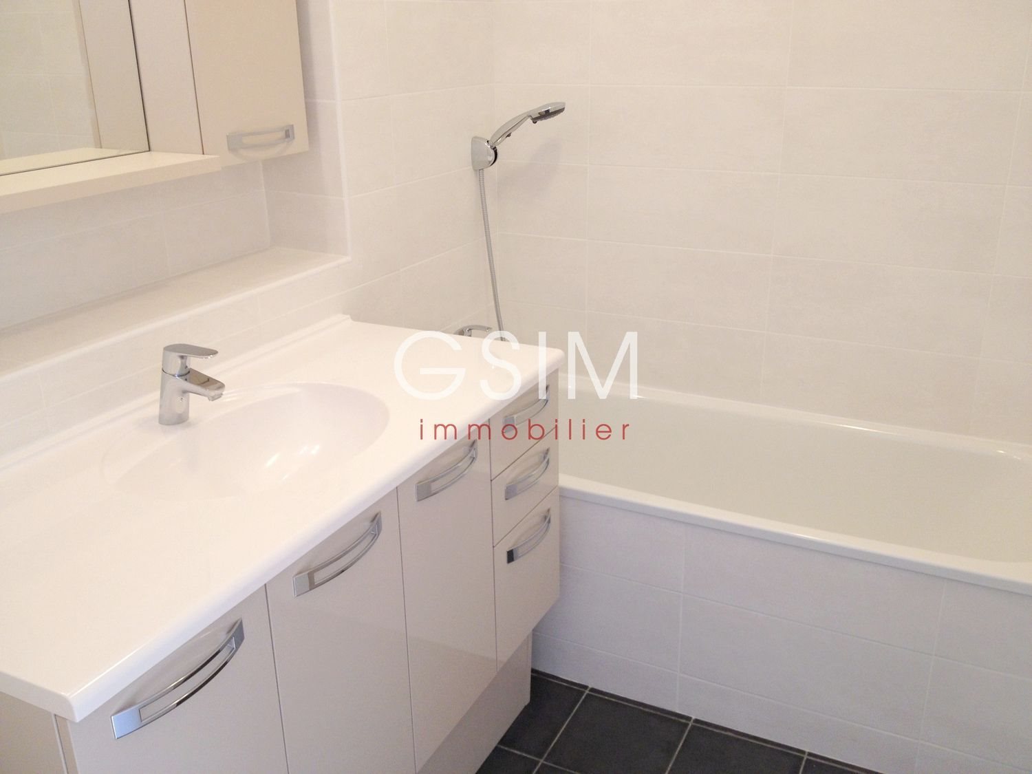 Appartement à louer, 97m², Garches