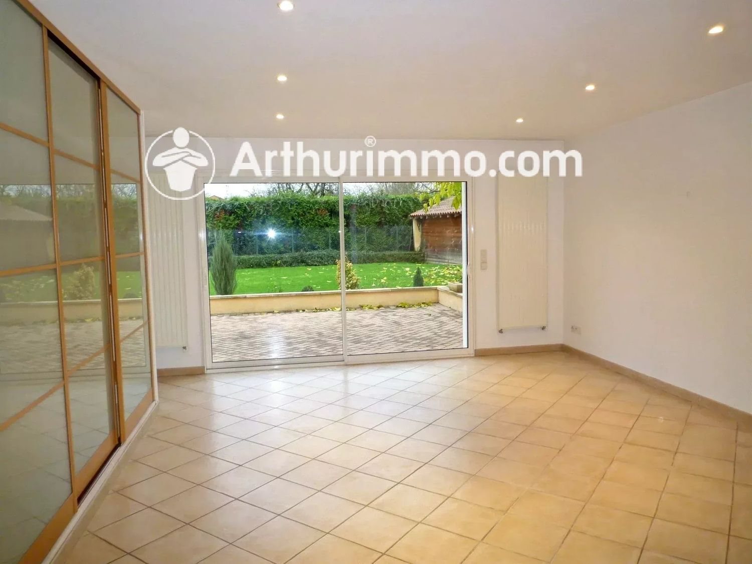 Maison à louer, 144m², Quincieux