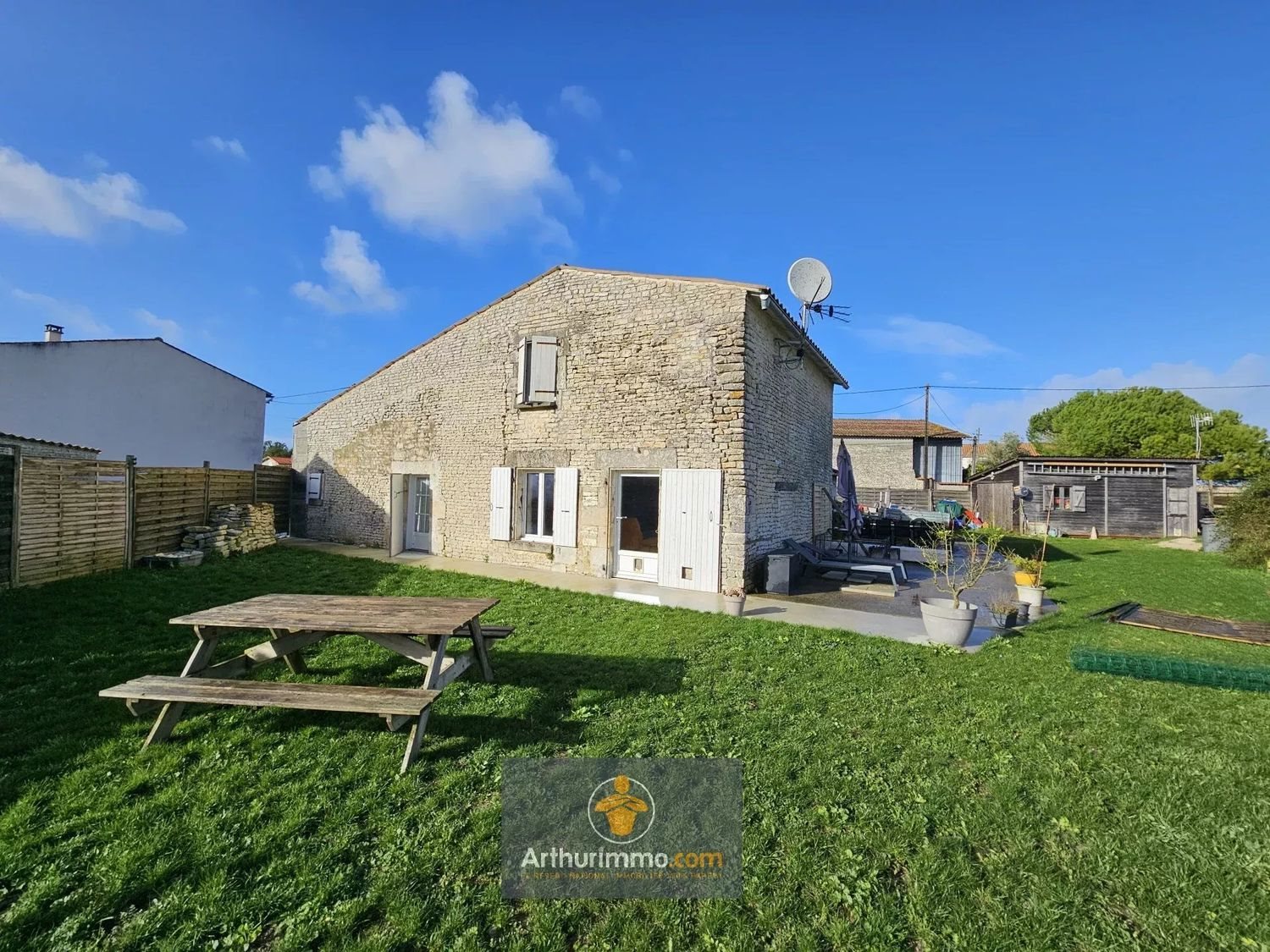 Maison à vendre, 156m², Benon
