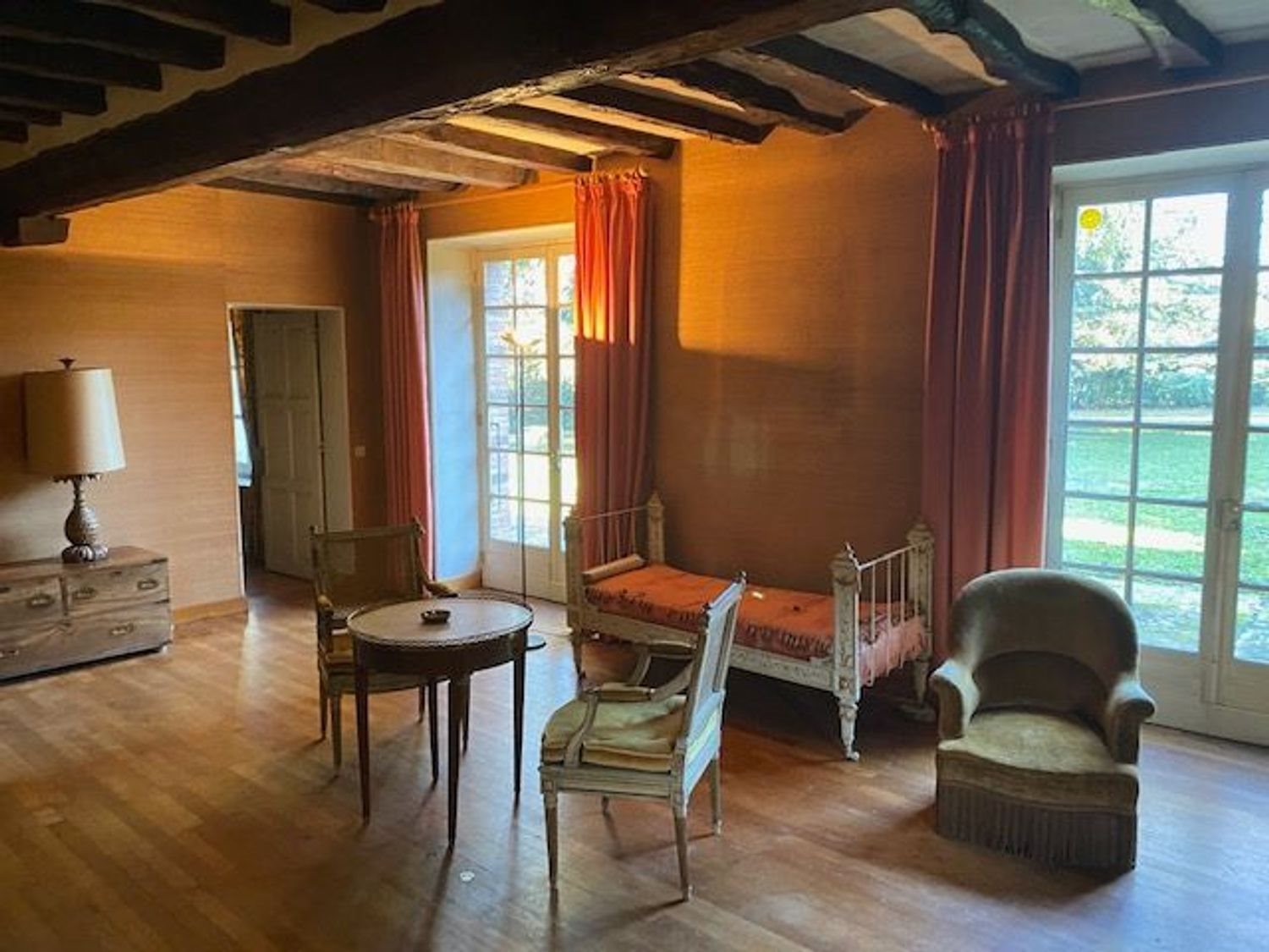 Maison à vendre, 379m², Aussillon