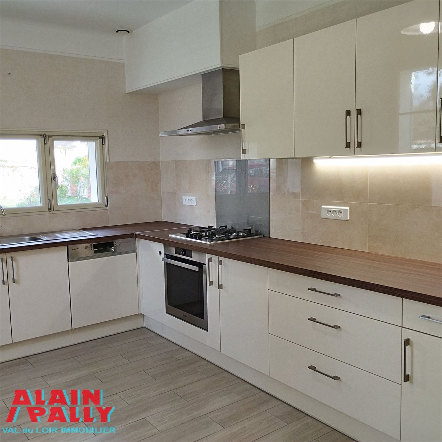 Maison à vendre, 119m², Bonneval
